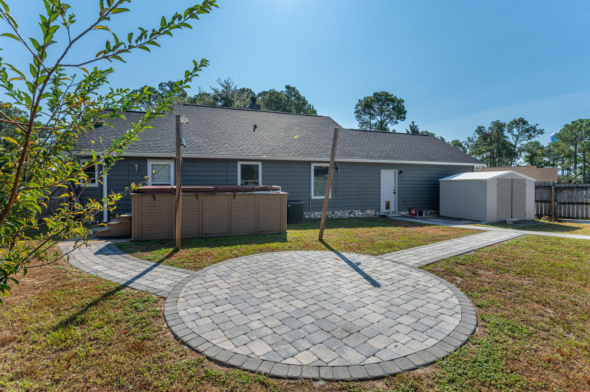 COUNTRYVIEW ESTATES 2ND ADDN - Residential