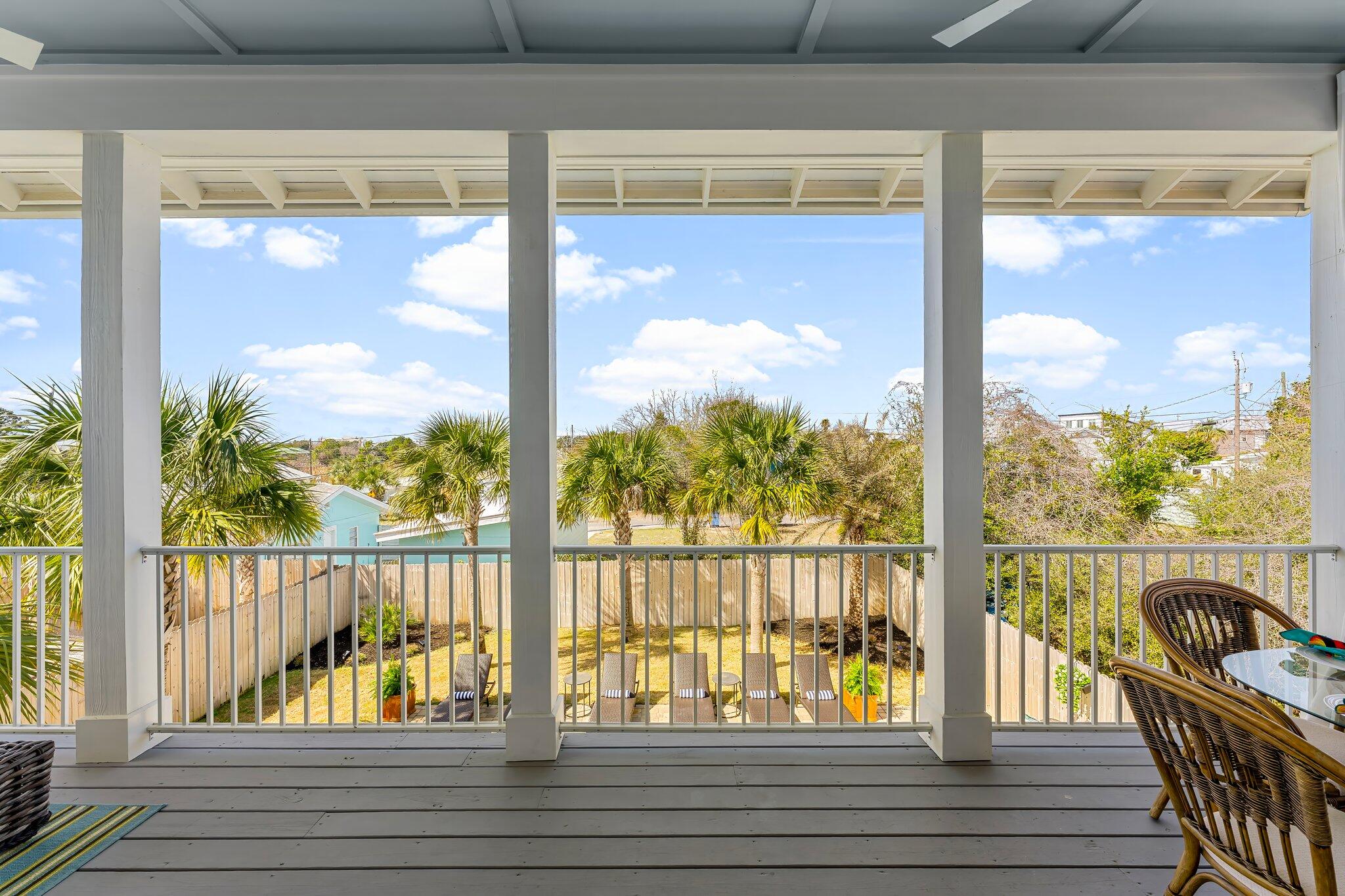 LAGUNA BEACH - Residential