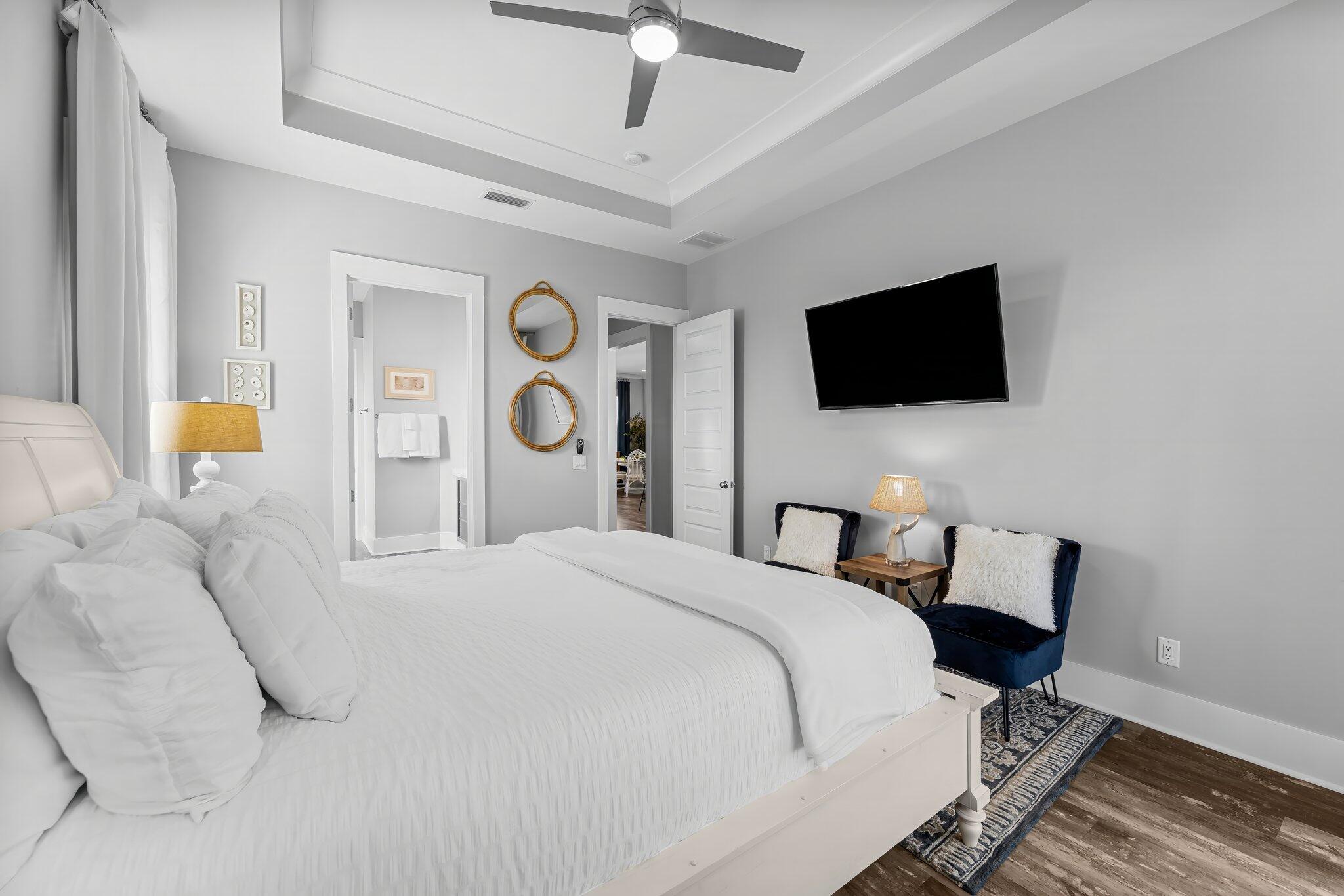 LAGUNA BEACH - Residential