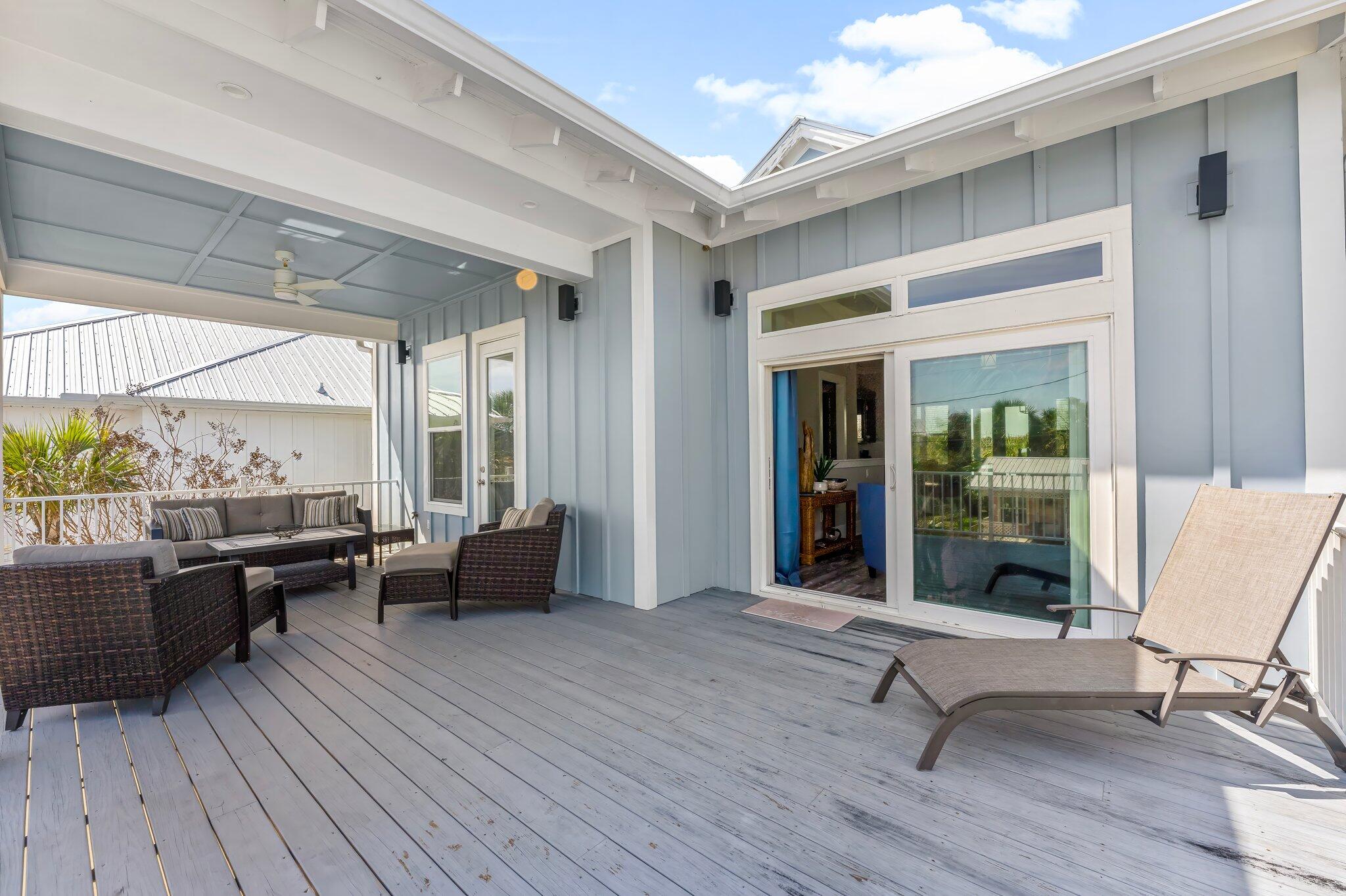 LAGUNA BEACH - Residential
