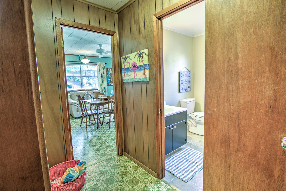 BID-A-WEE S/D - Residential