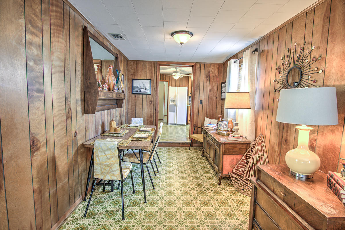 BID-A-WEE S/D - Residential