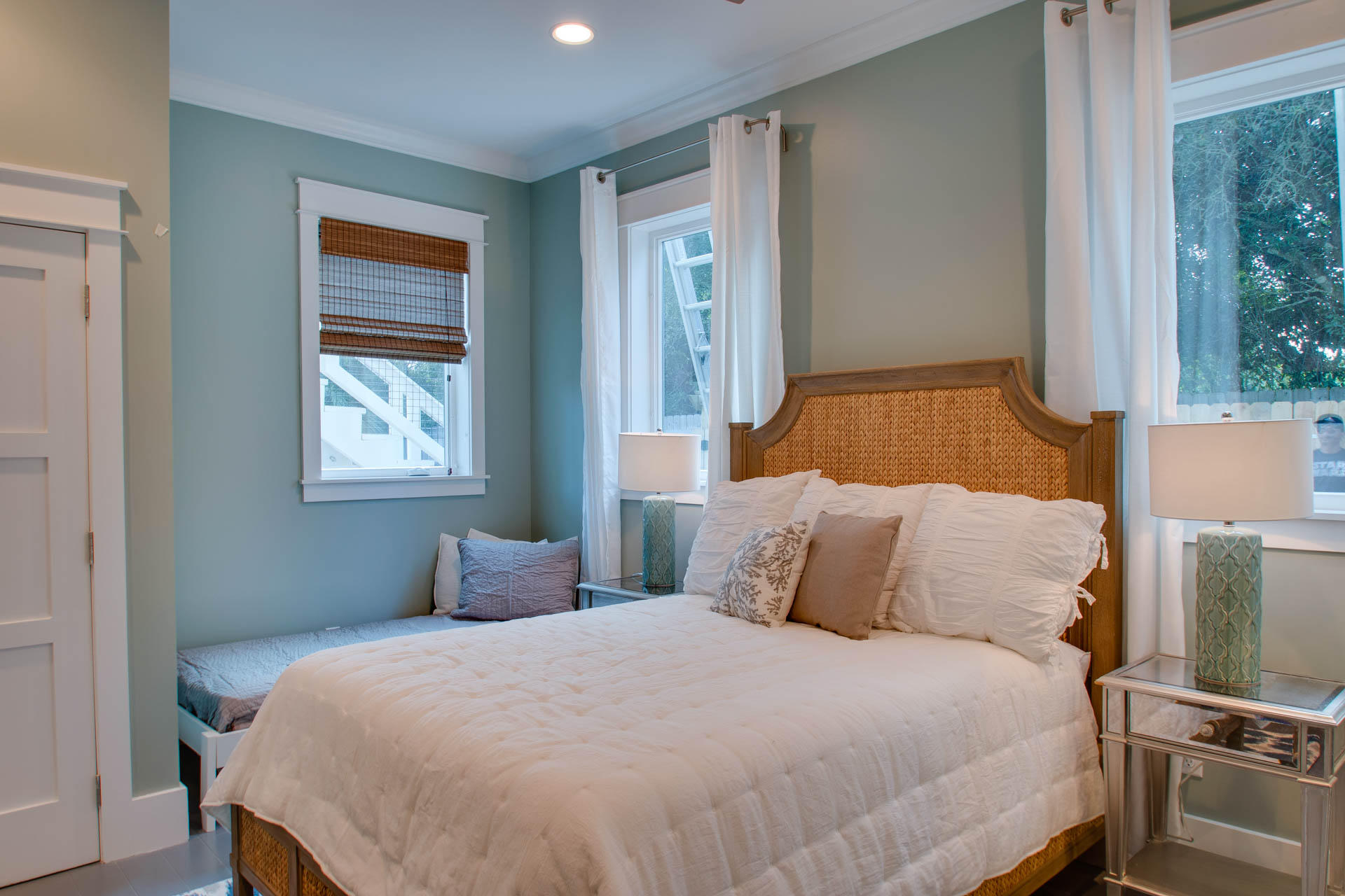 SEACREST EAST - Residential