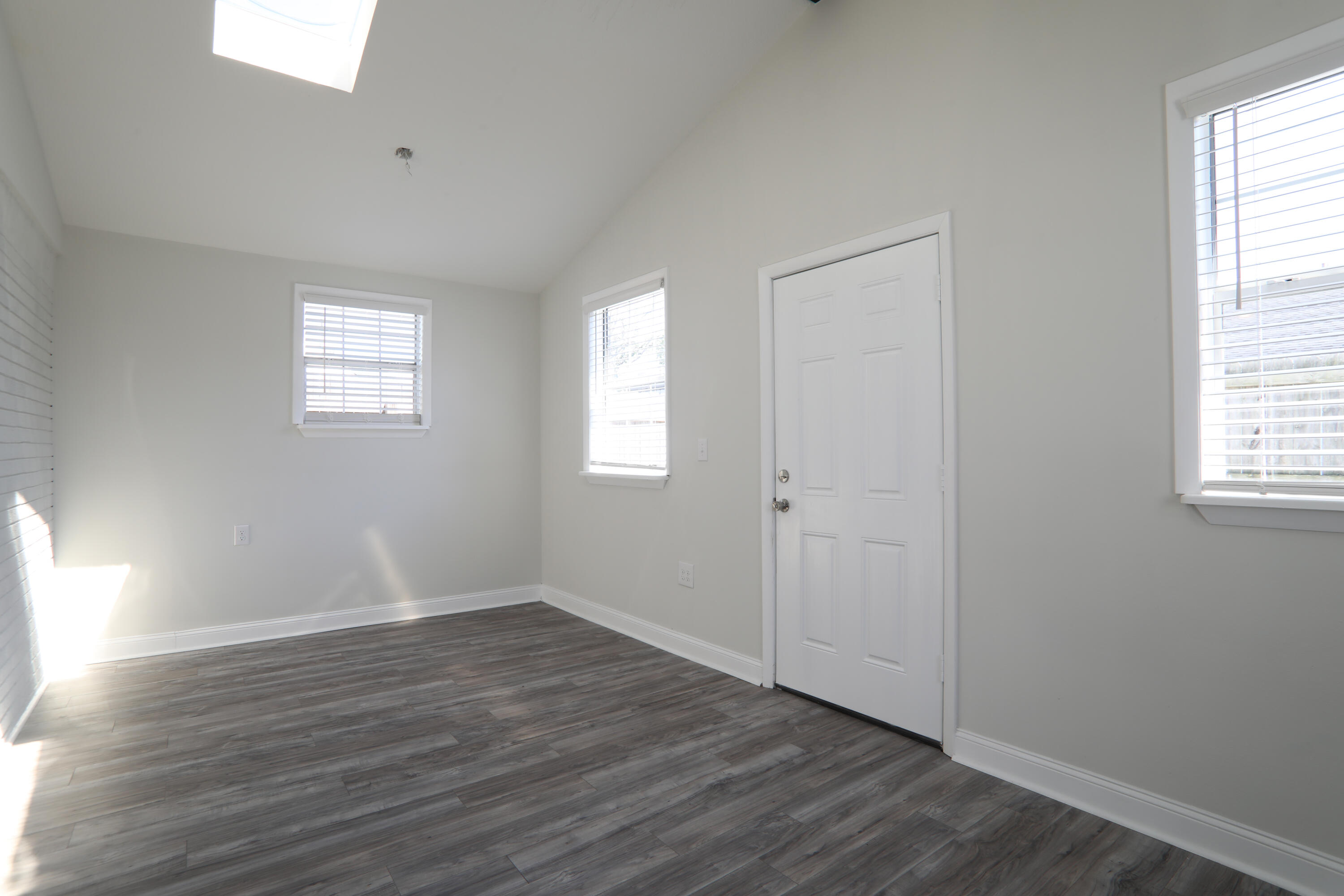 INDIAN OAKS 1ST ADDN - Residential