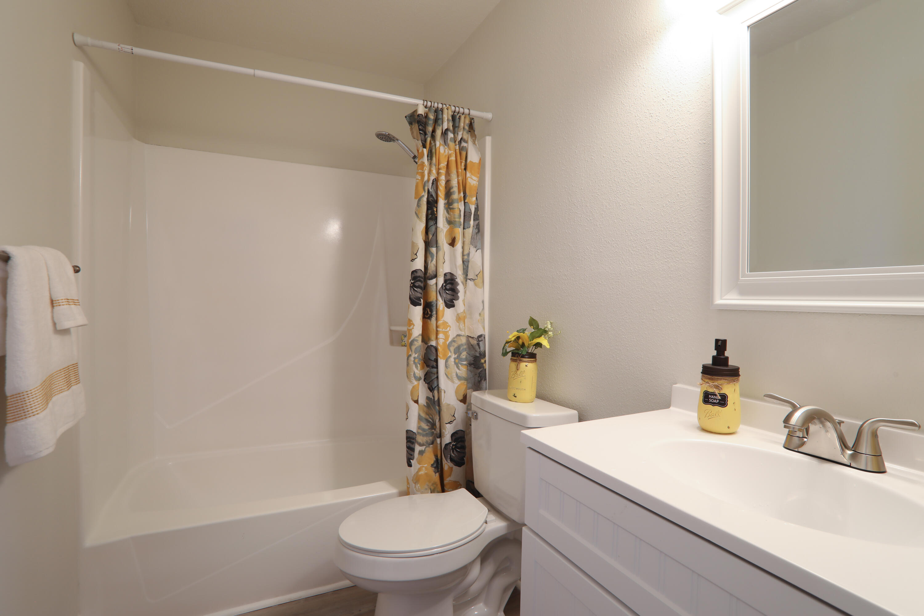 INDIAN OAKS 1ST ADDN - Residential