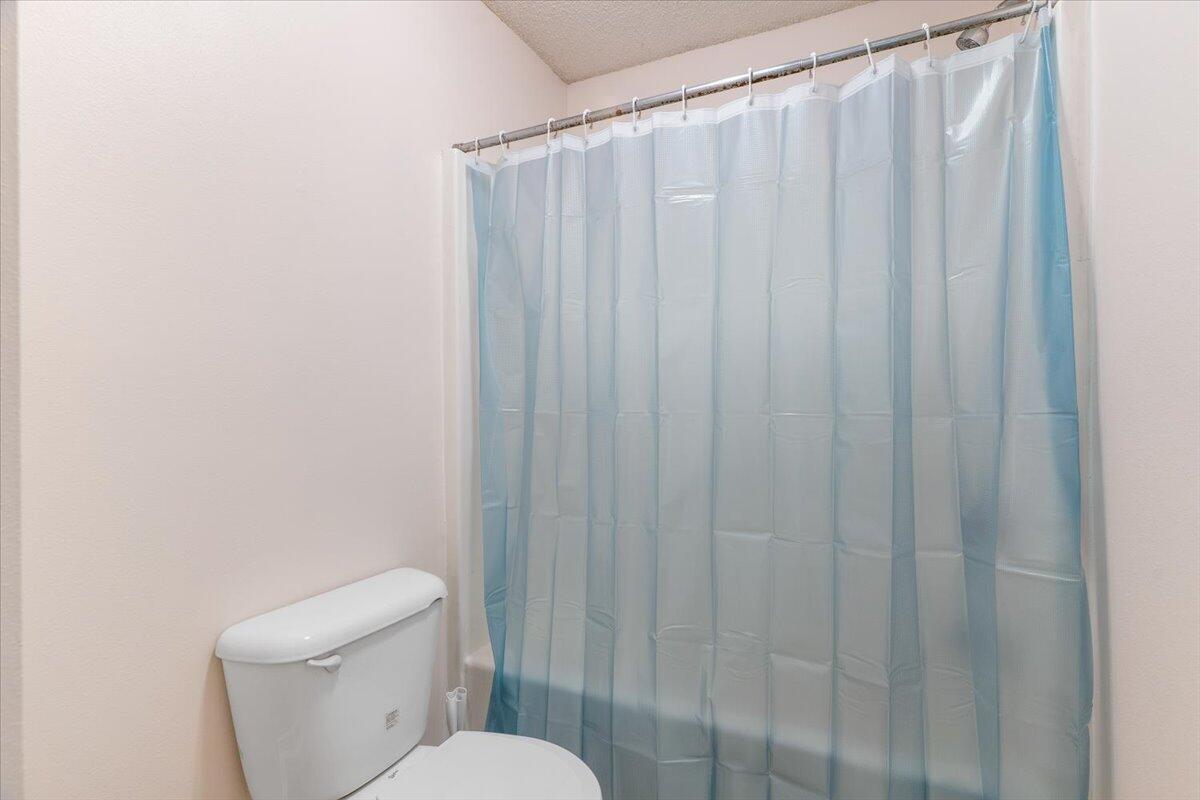 THE PINES - Residential