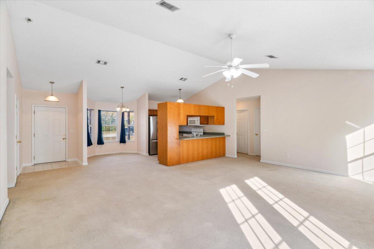 THE PINES - Residential