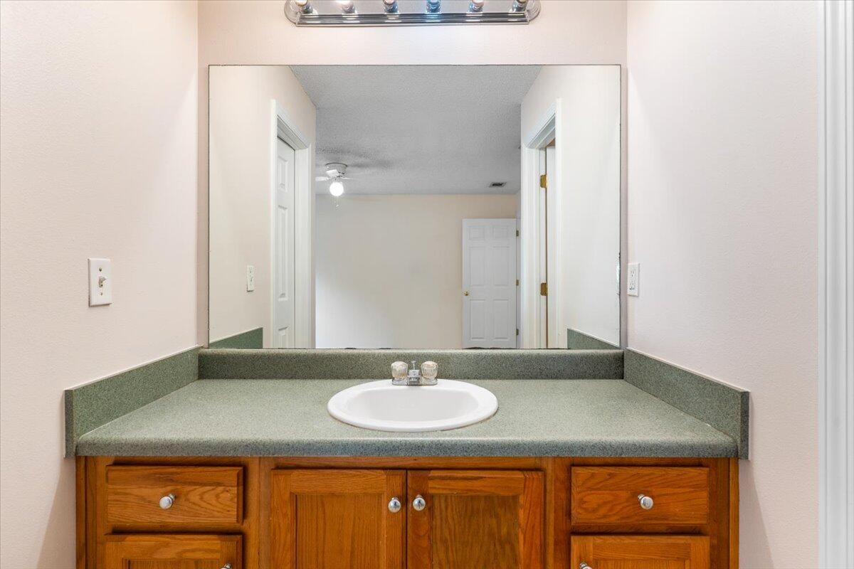 THE PINES - Residential