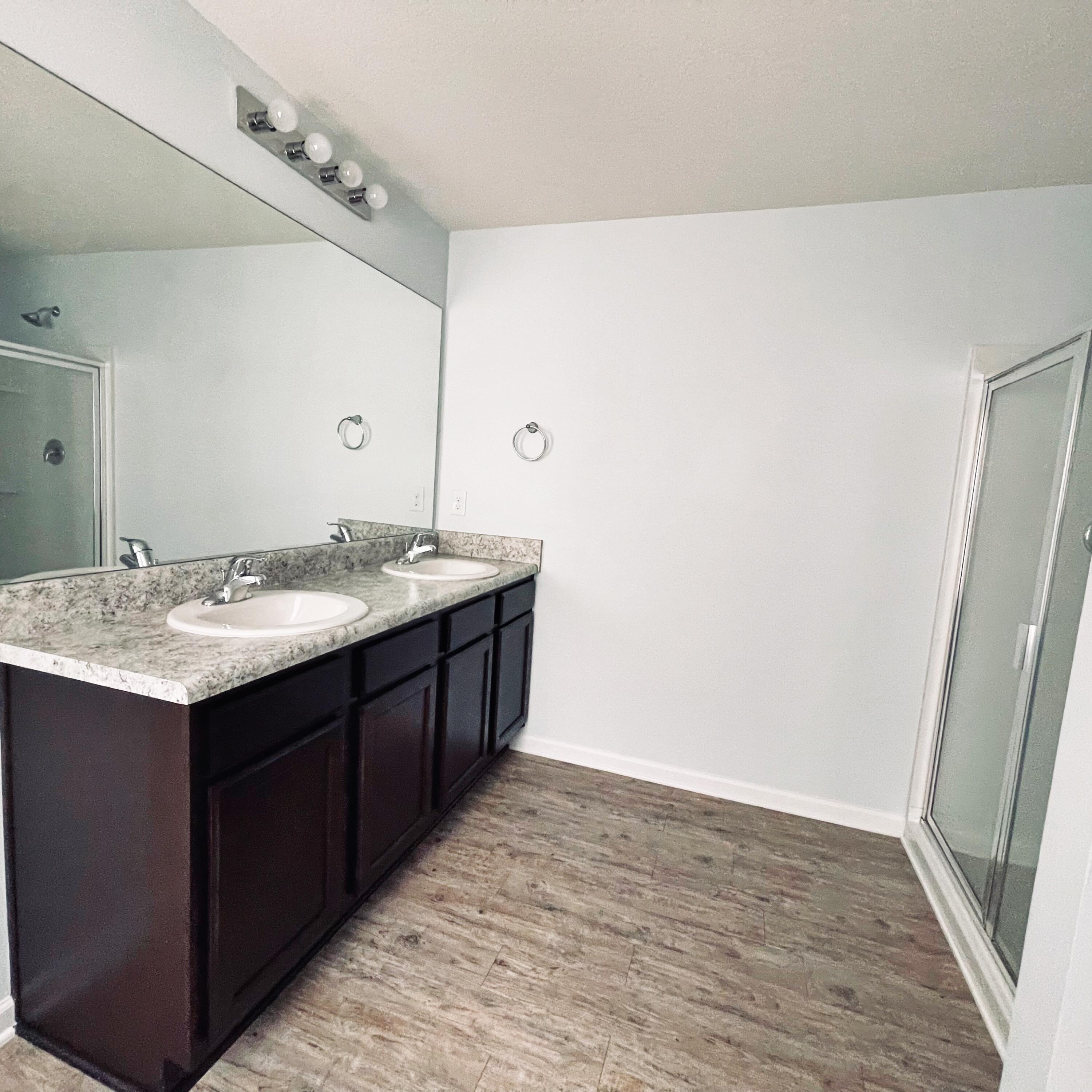 Redstone Commons - Residential Lease