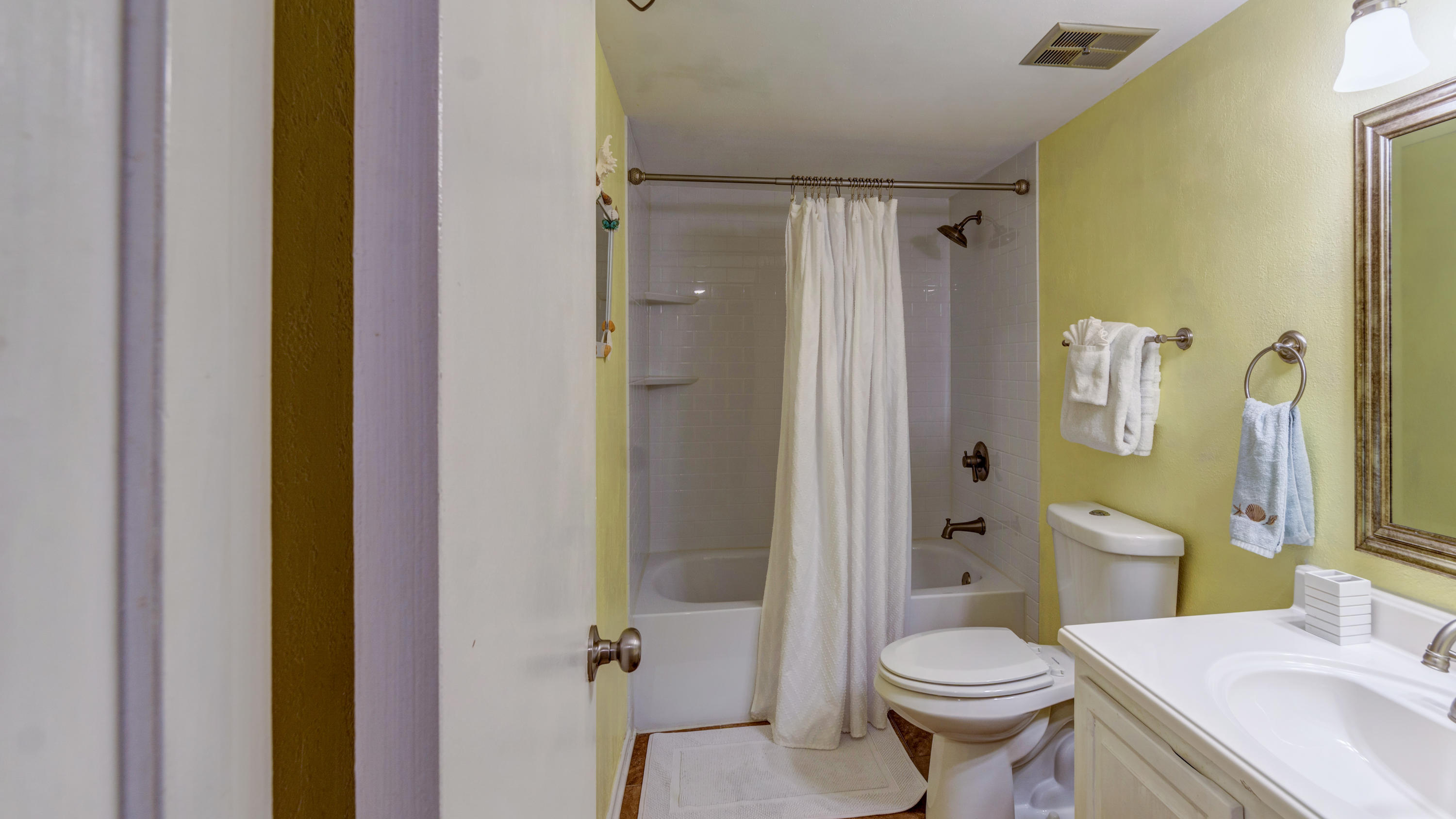 SEASCAPE CONDO FAIRWAYS AT - Residential