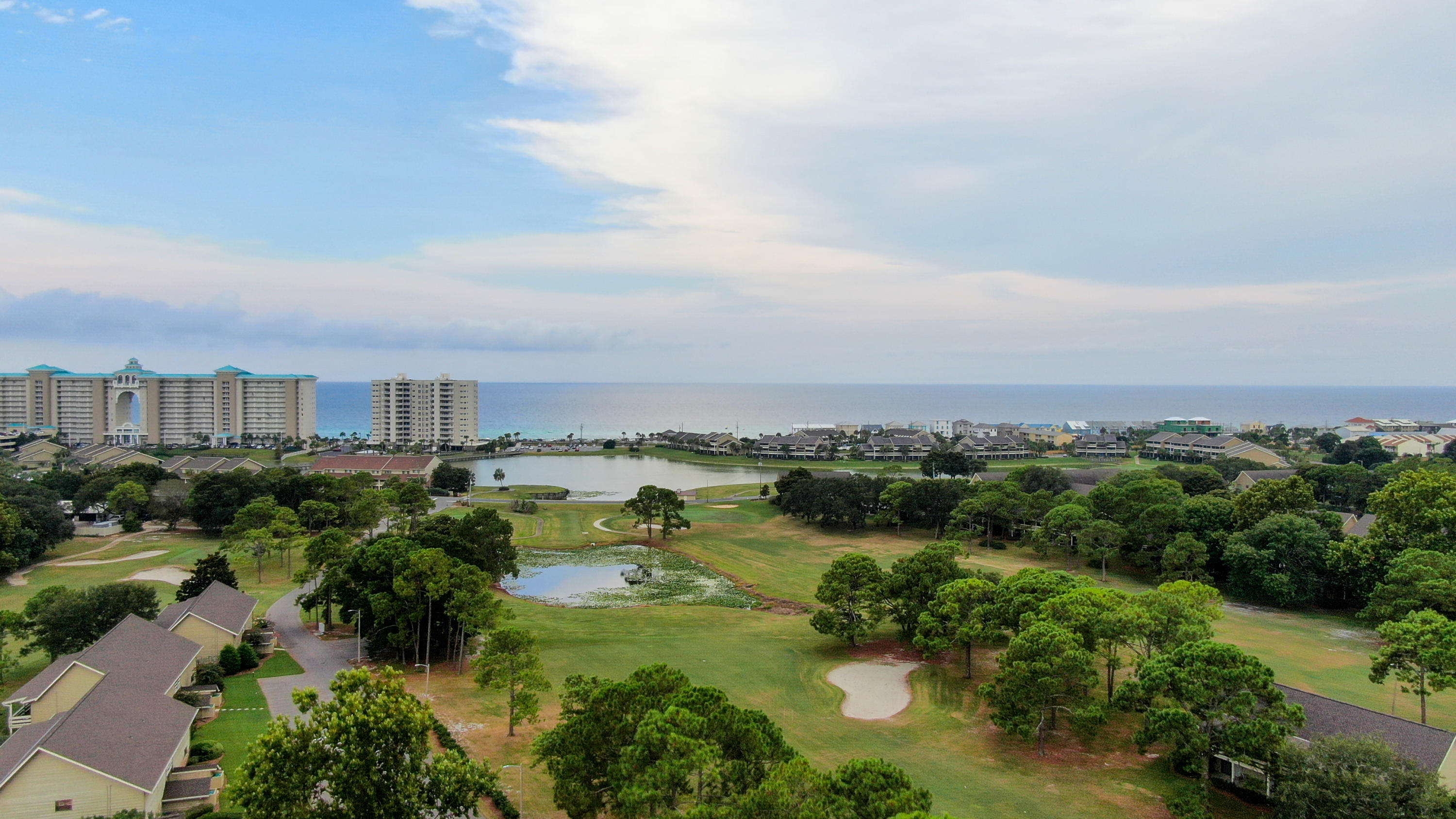 SEASCAPE CONDO FAIRWAYS AT - Residential