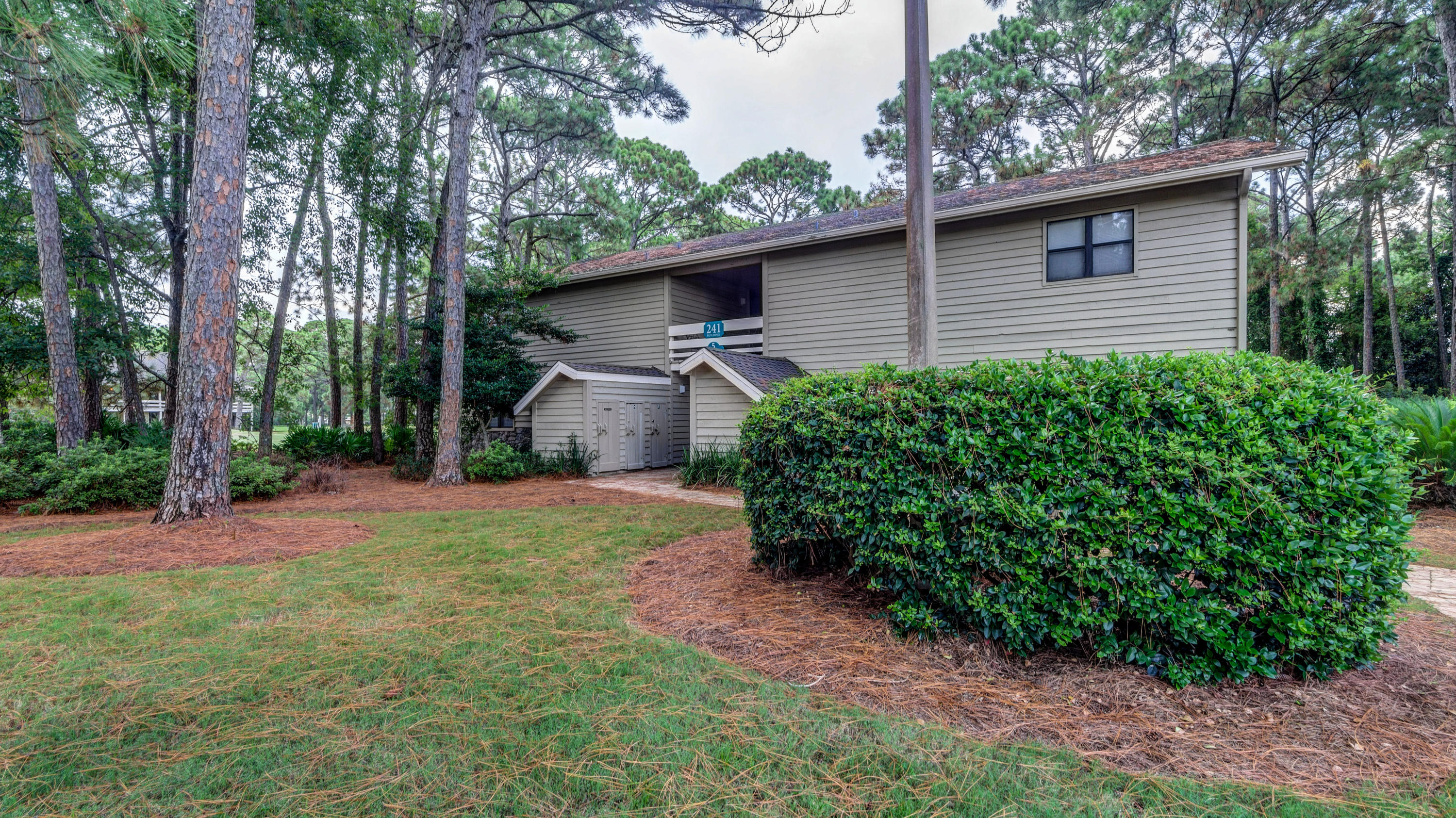 SEASCAPE CONDO FAIRWAYS AT - Residential