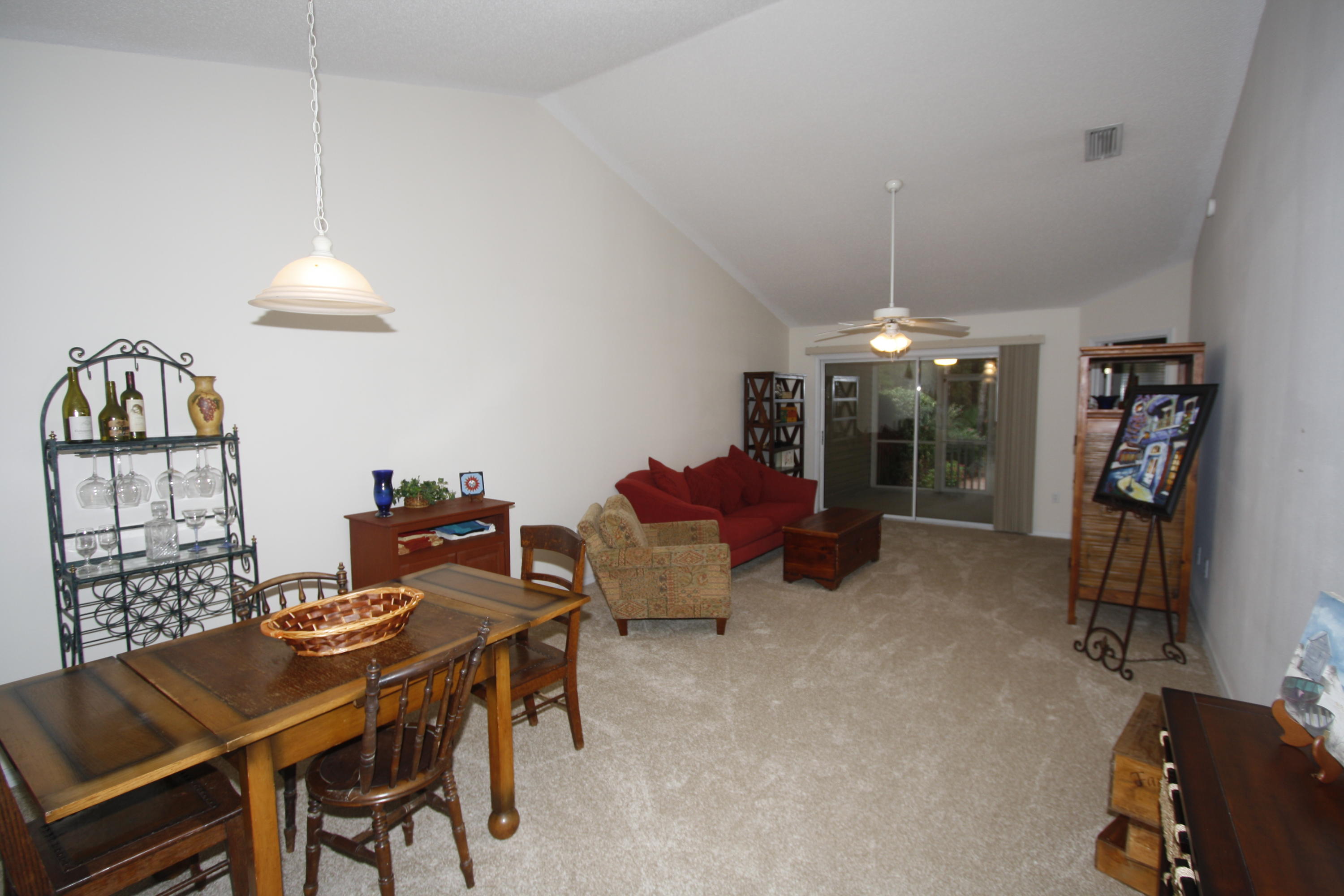 Escada Townhome - Residential