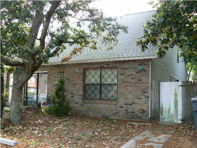End unit. 2 Bedroom 2 Bath. Sorry, no pets and no smoking.