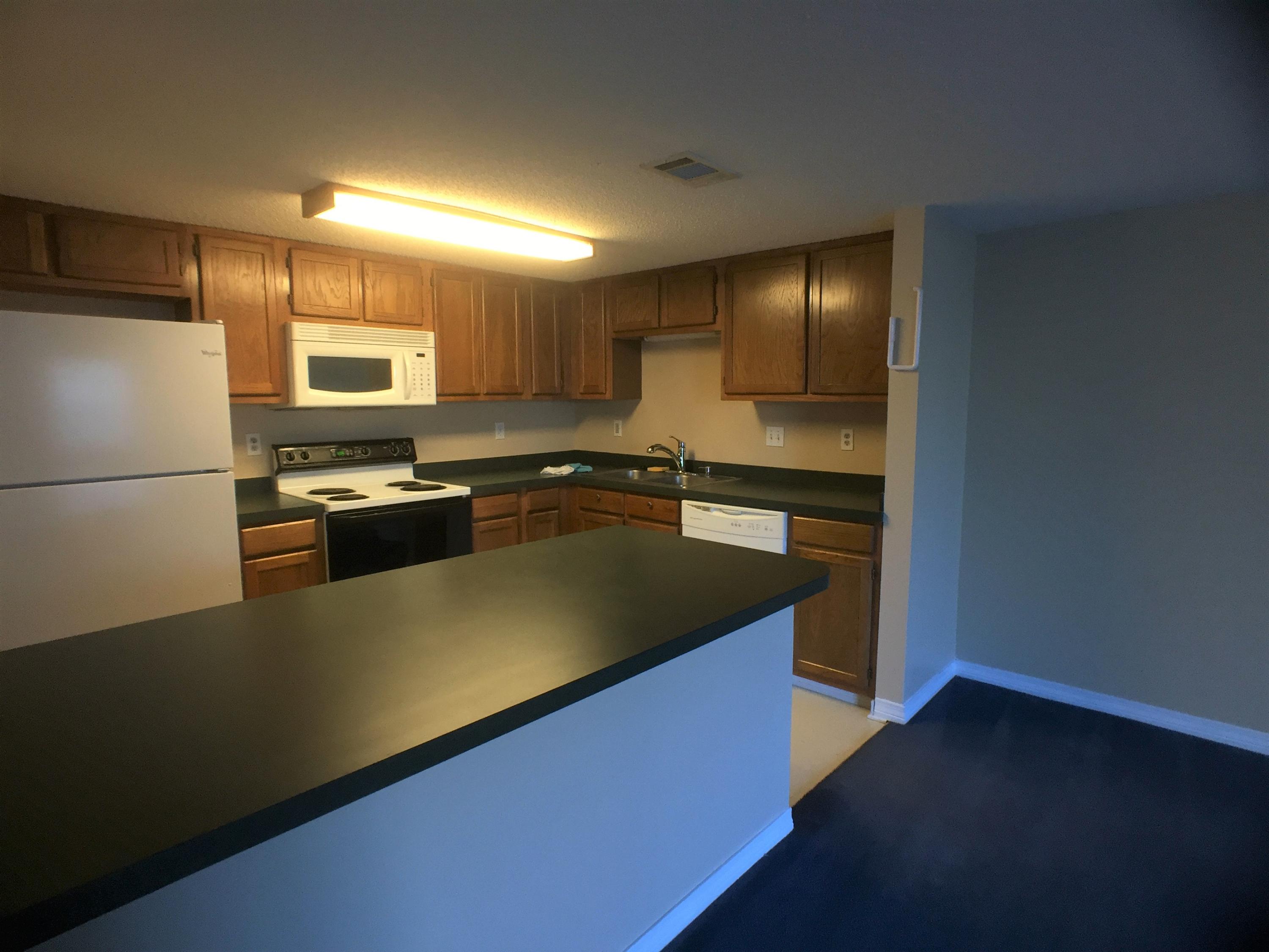 FOREST OAKS PH 1 - Residential Lease