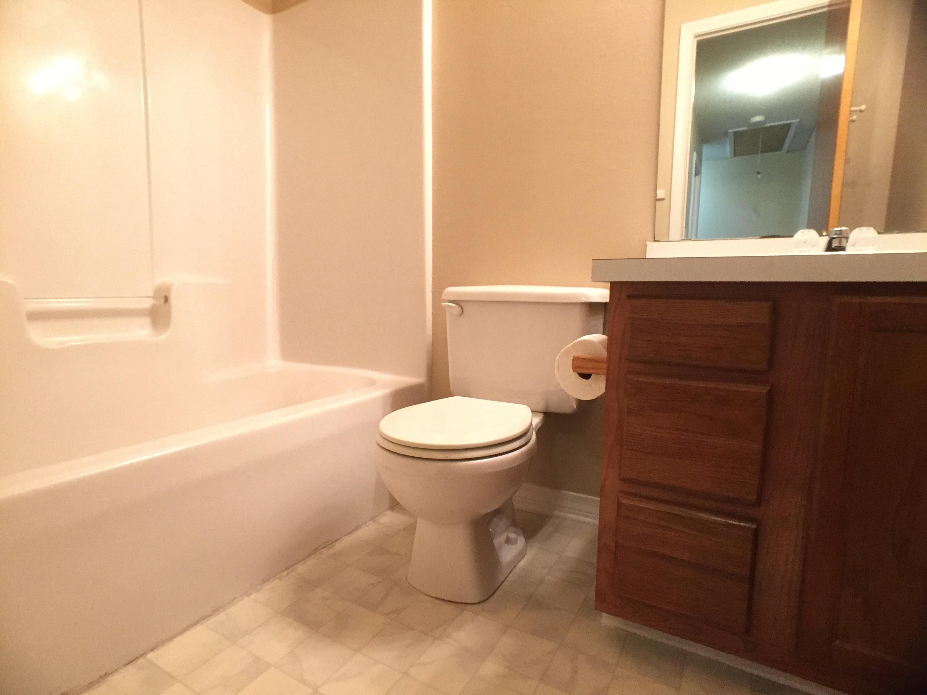 FOREST OAKS PH 1 - Residential Lease