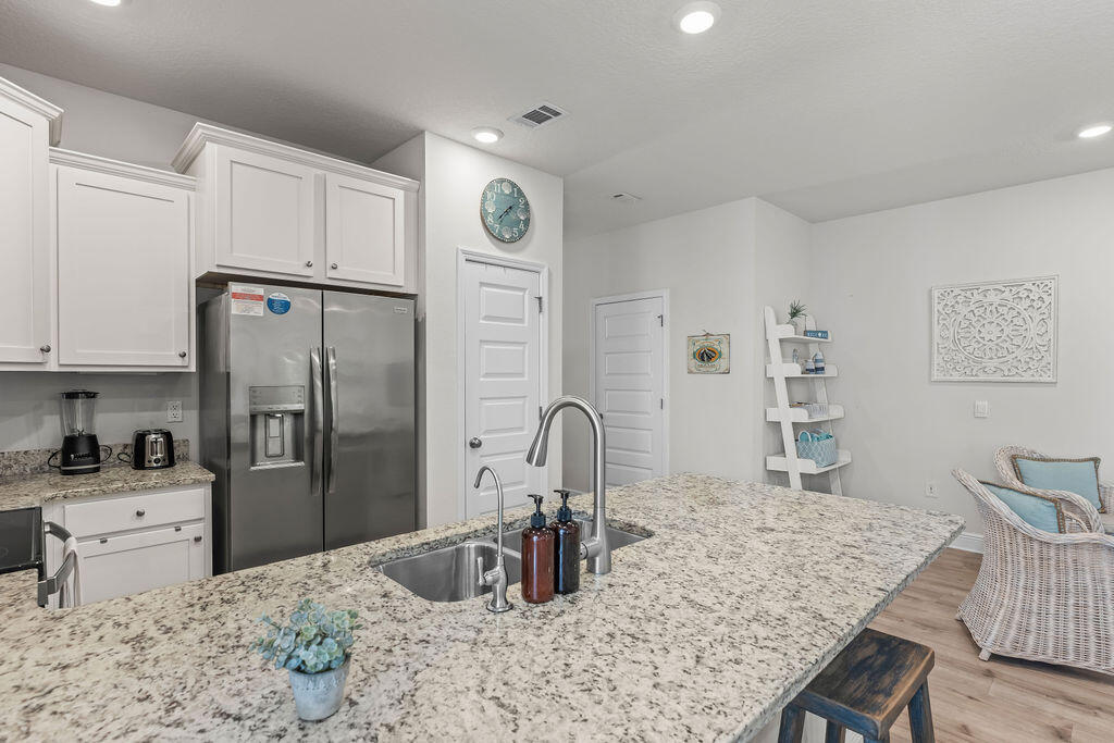 Sandhill Pines - Residential Lease