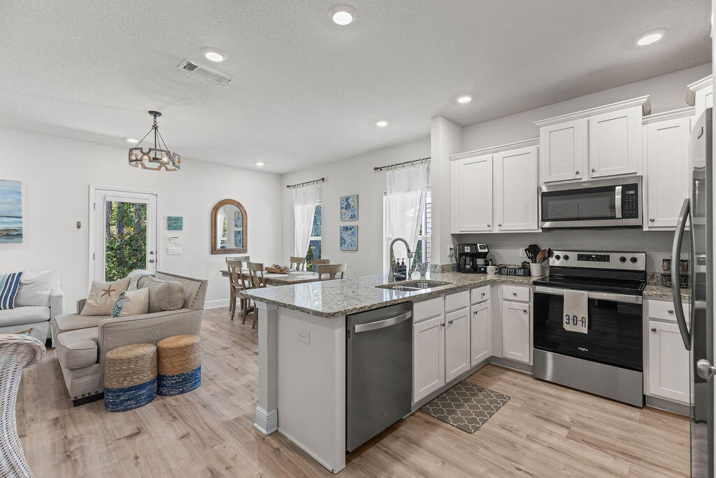 Sandhill Pines - Residential Lease