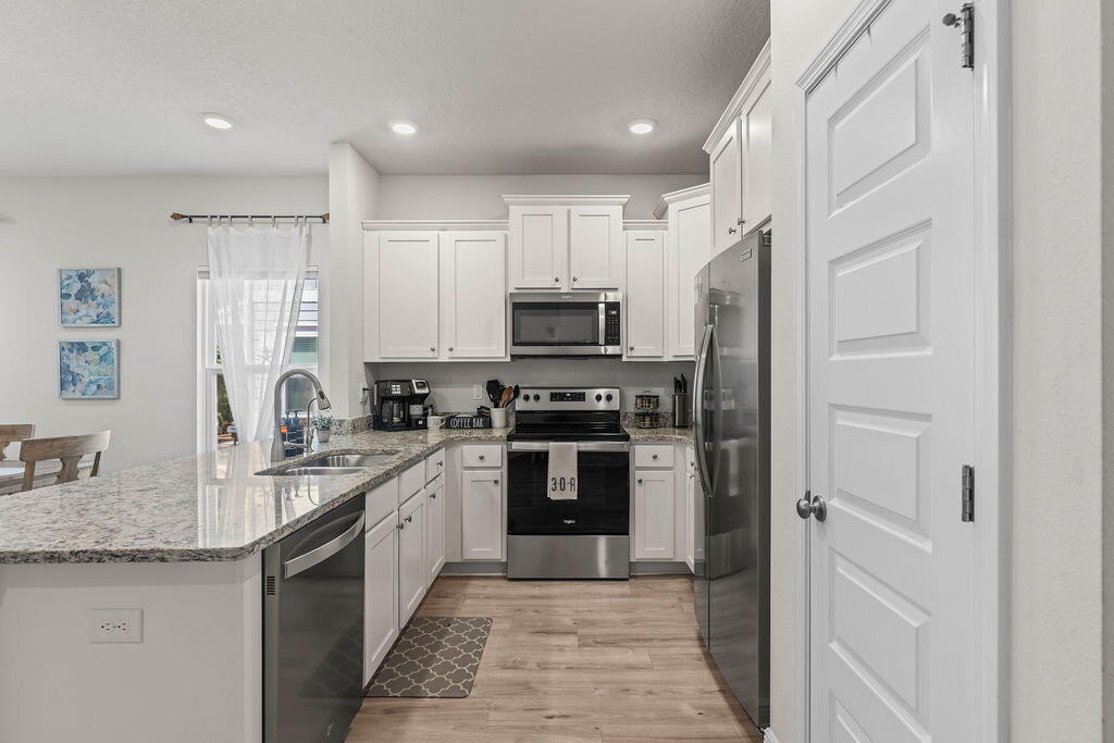 Sandhill Pines - Residential Lease