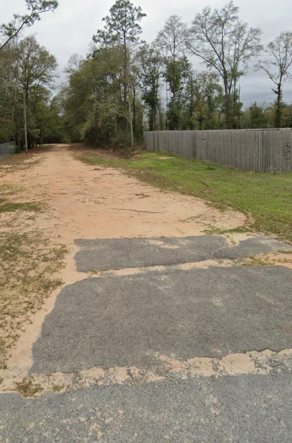 OAKDALE MINI FARMS - Land