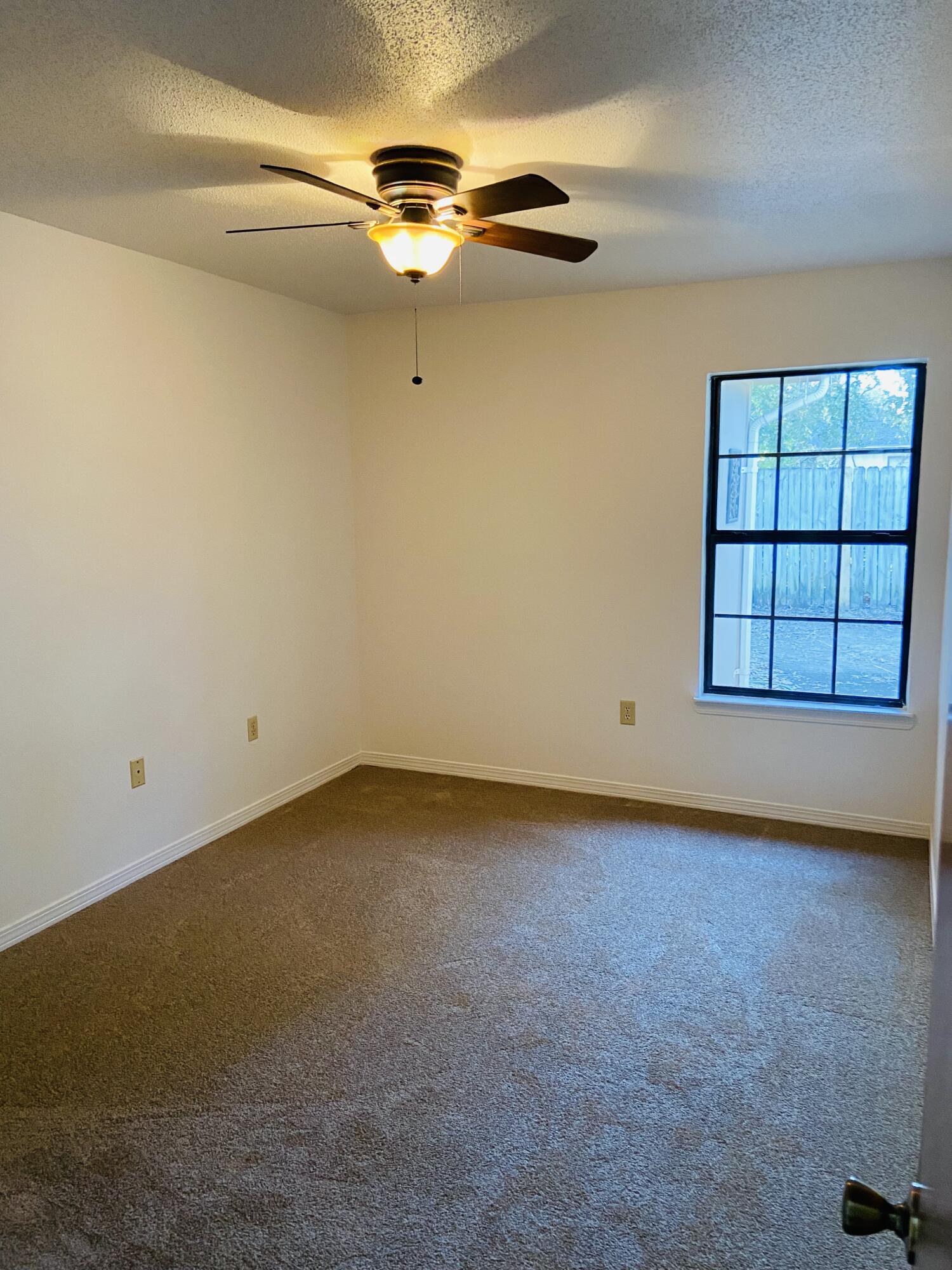 VIKING MANOR PH 1 - Residential