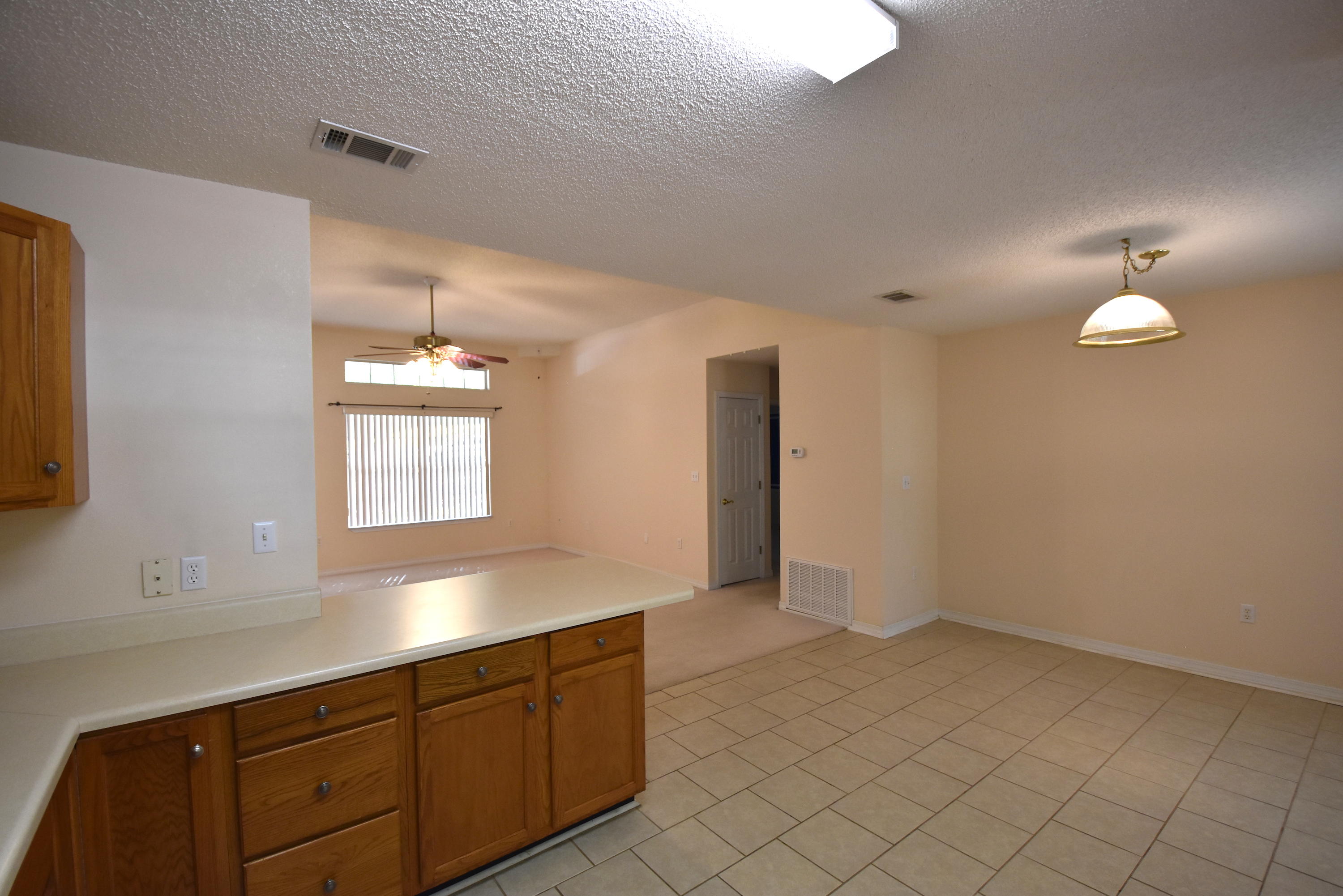 ROLLING HILLS ESTATES - Residential