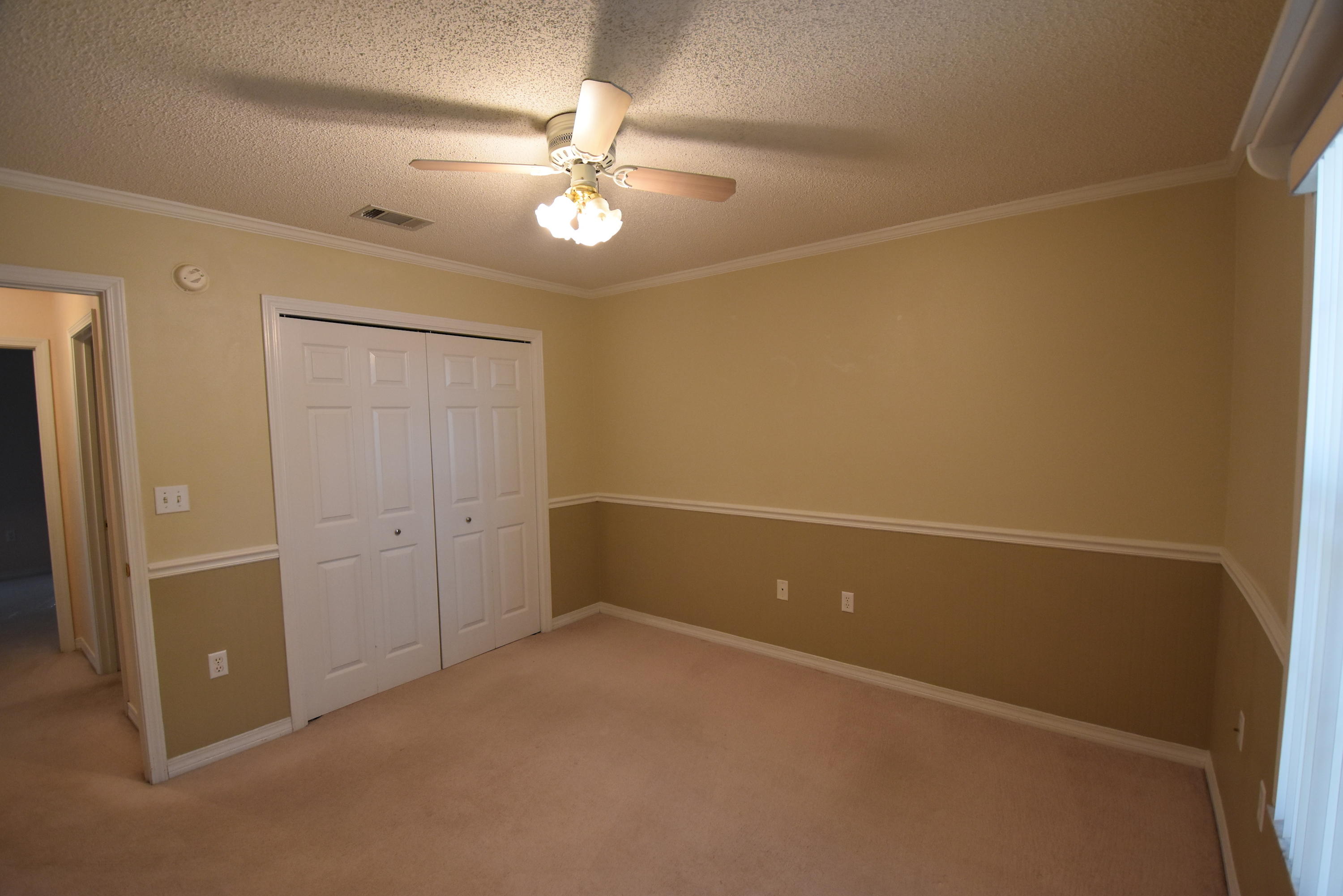 ROLLING HILLS ESTATES - Residential