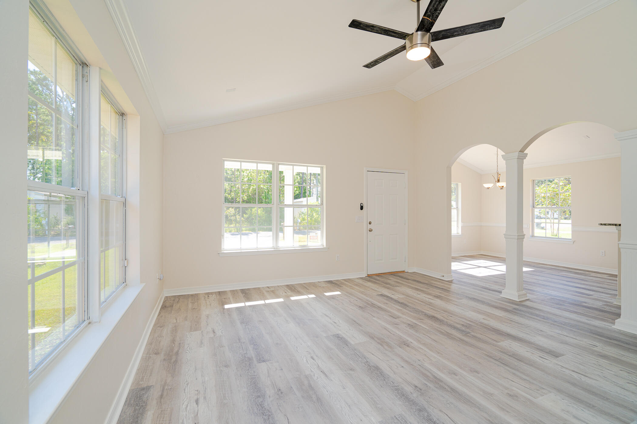 TOWN OF SANTA ROSA - Residential Lease