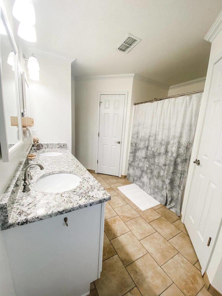 COUNTRYVIEW ESTATES 10TH ADDN - Residential Lease