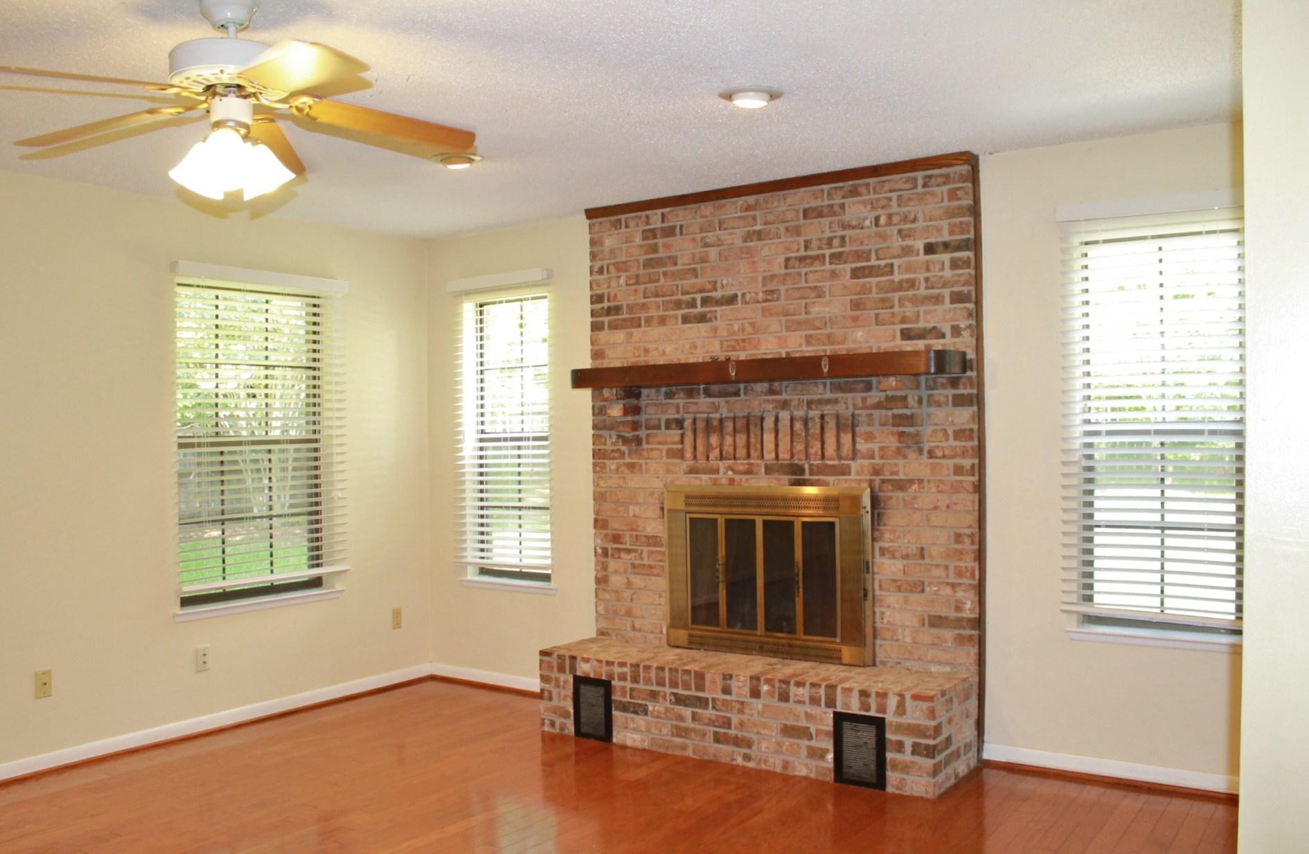 PINEWOOD ESTATES 2 - Residential