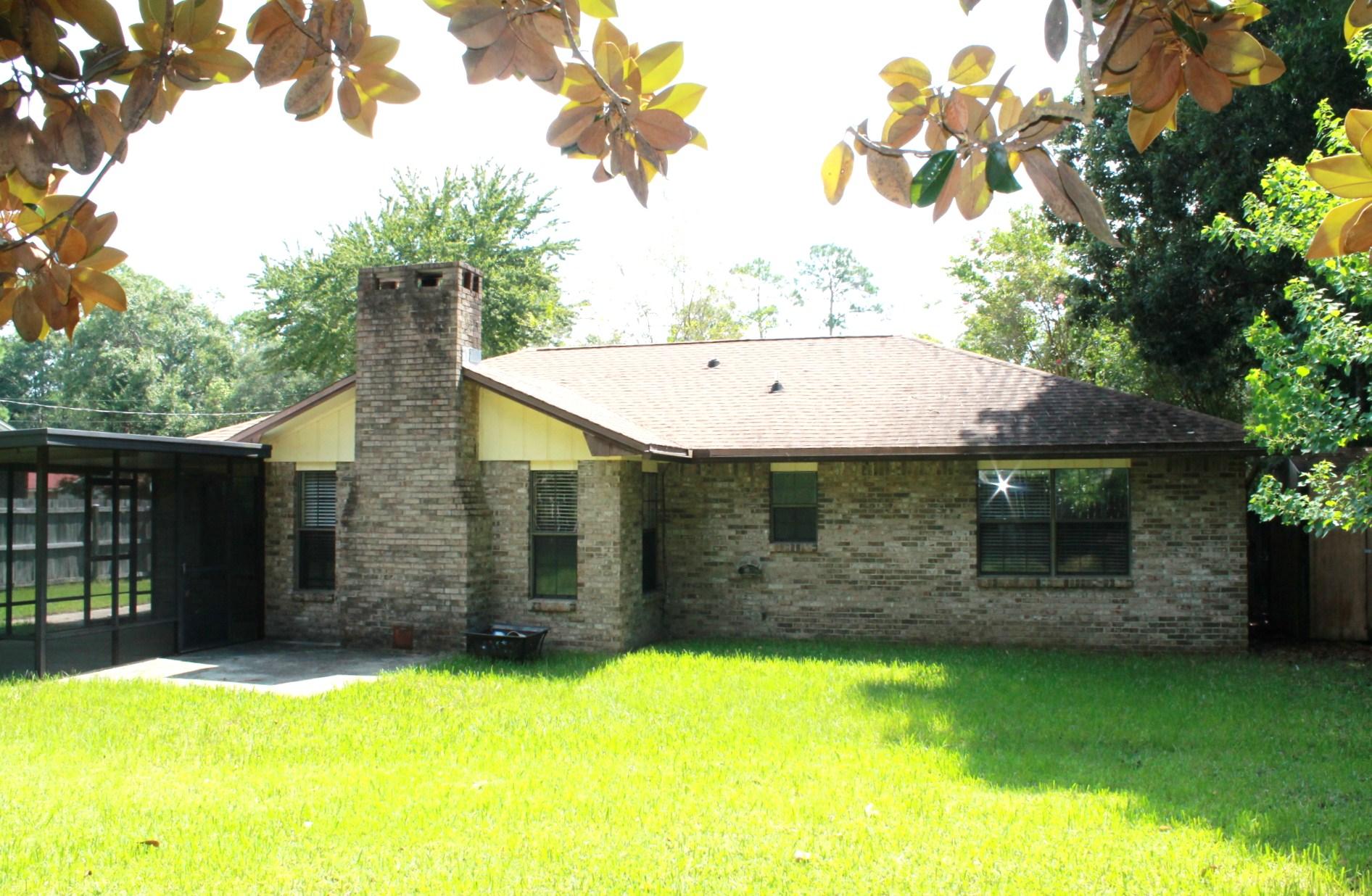 PINEWOOD ESTATES 2 - Residential