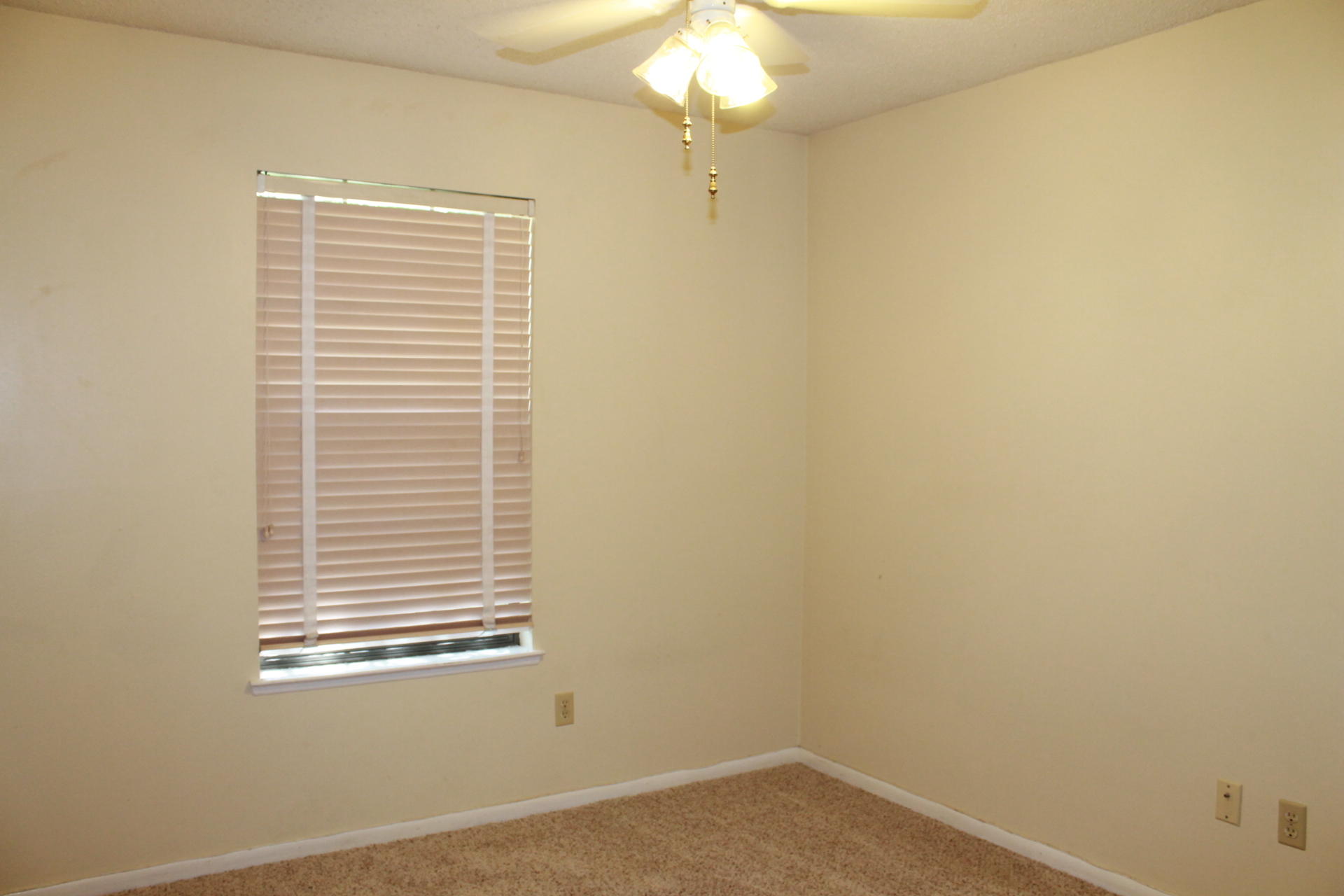 PINEWOOD ESTATES 2 - Residential