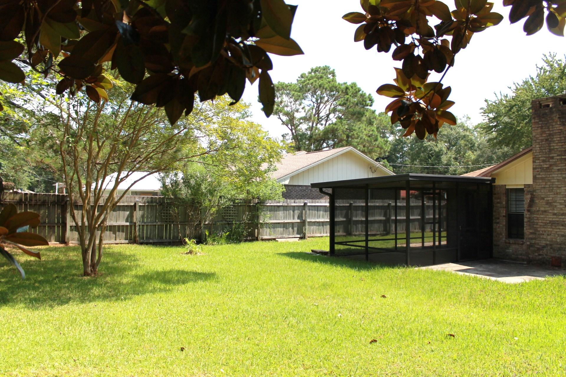 PINEWOOD ESTATES 2 - Residential