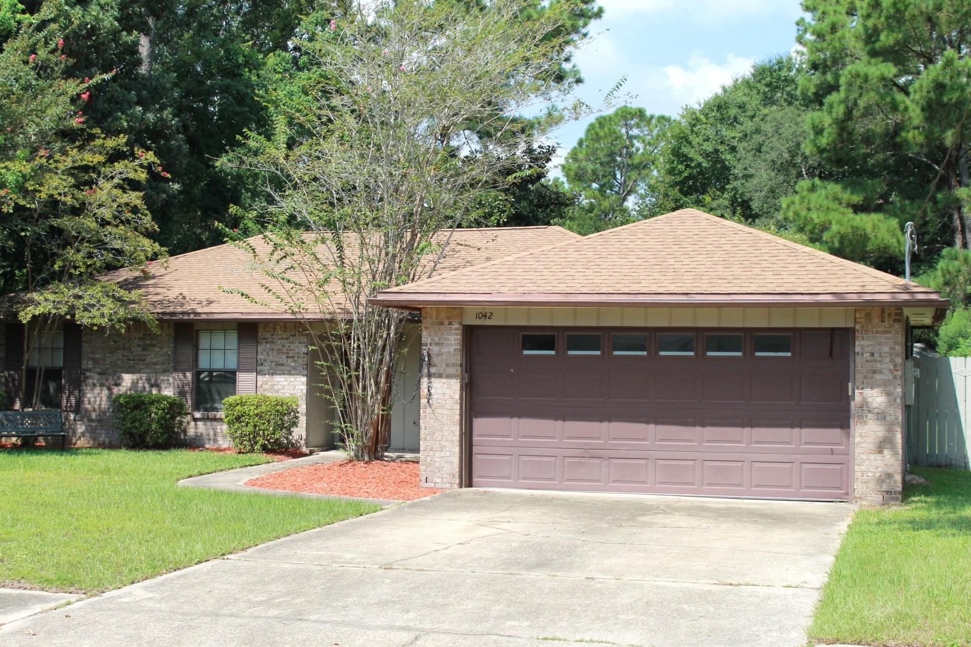 PINEWOOD ESTATES 2 - Residential