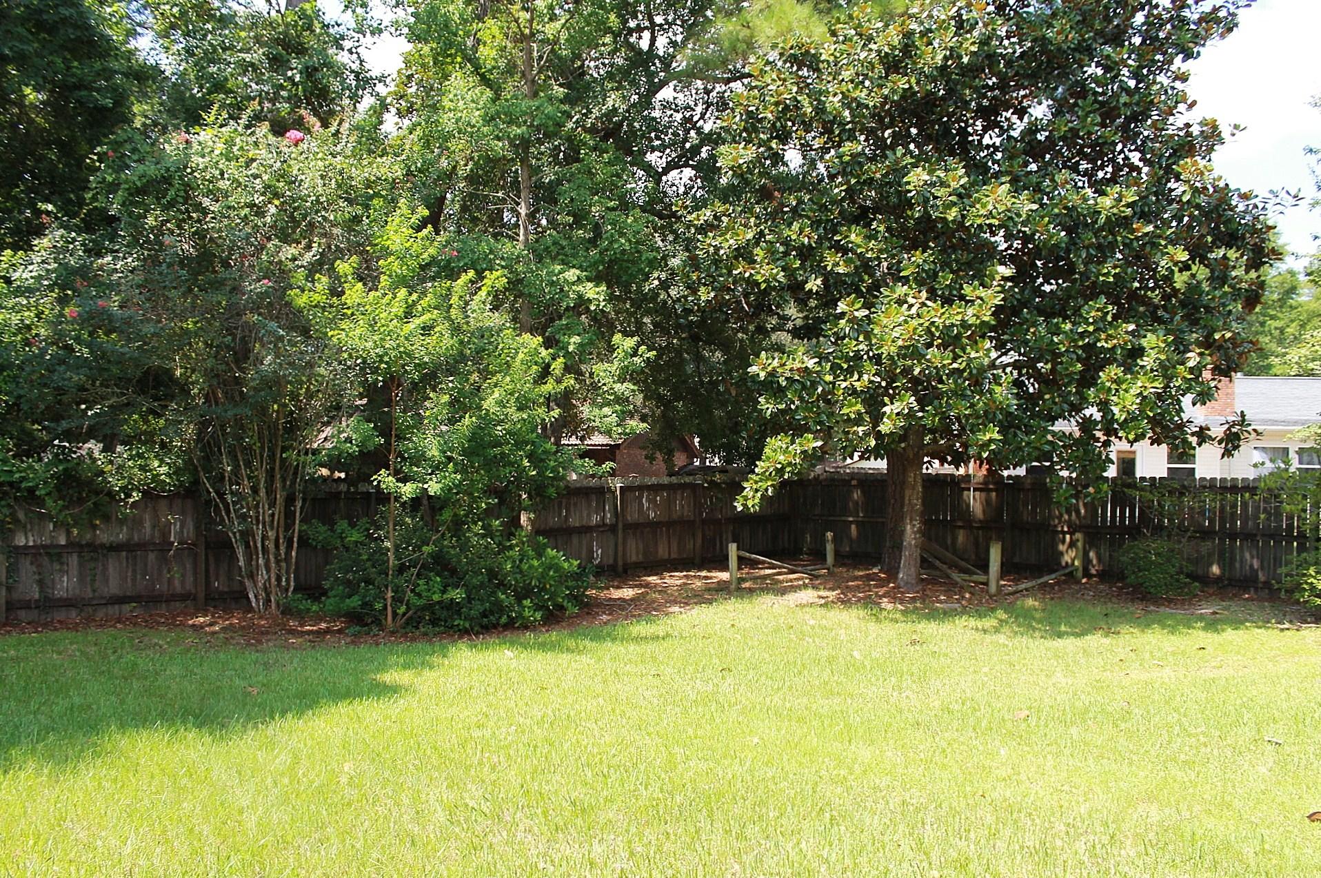 PINEWOOD ESTATES 2 - Residential