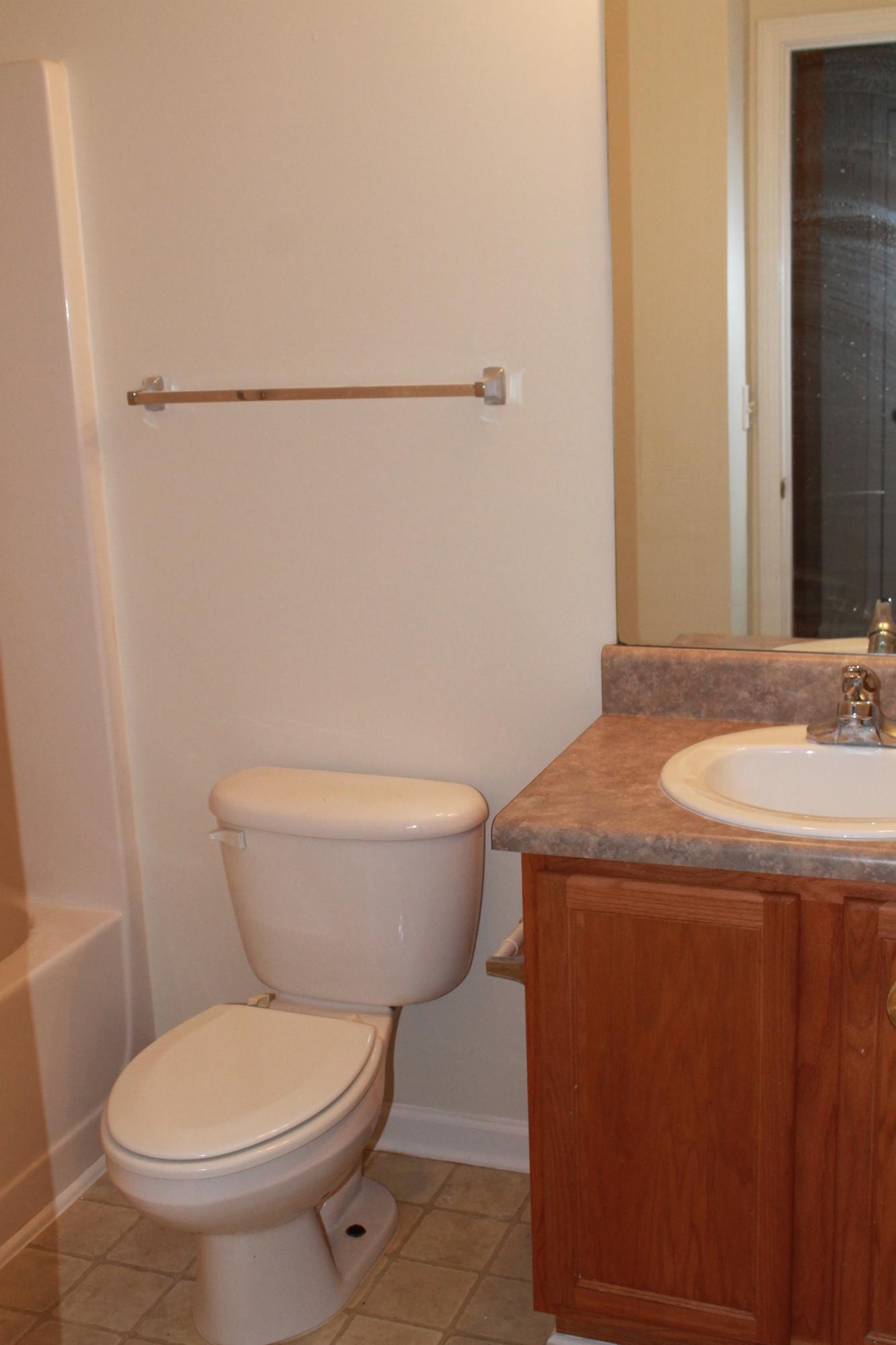 ROLLING PINES - Residential Lease