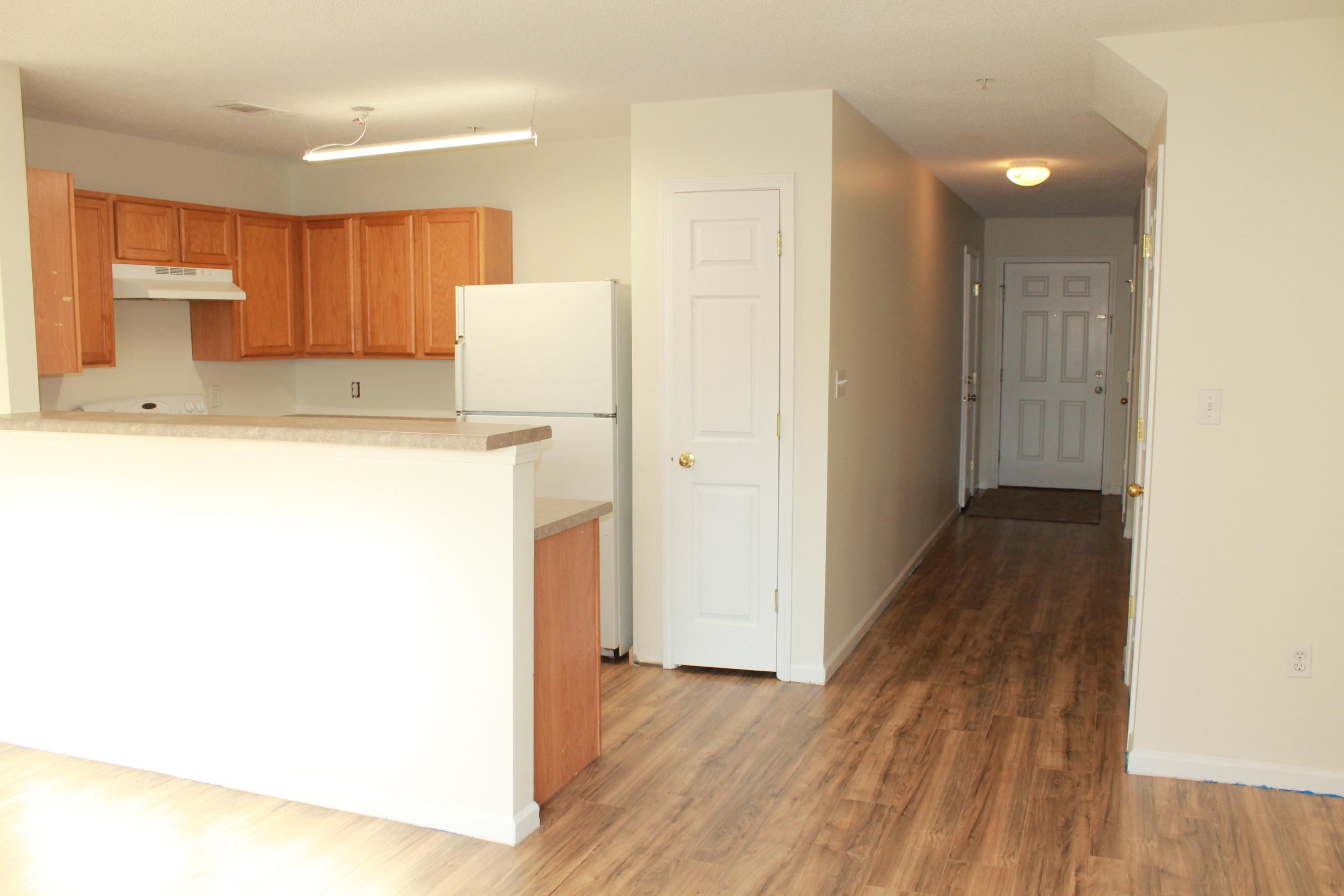 ROLLING PINES - Residential Lease