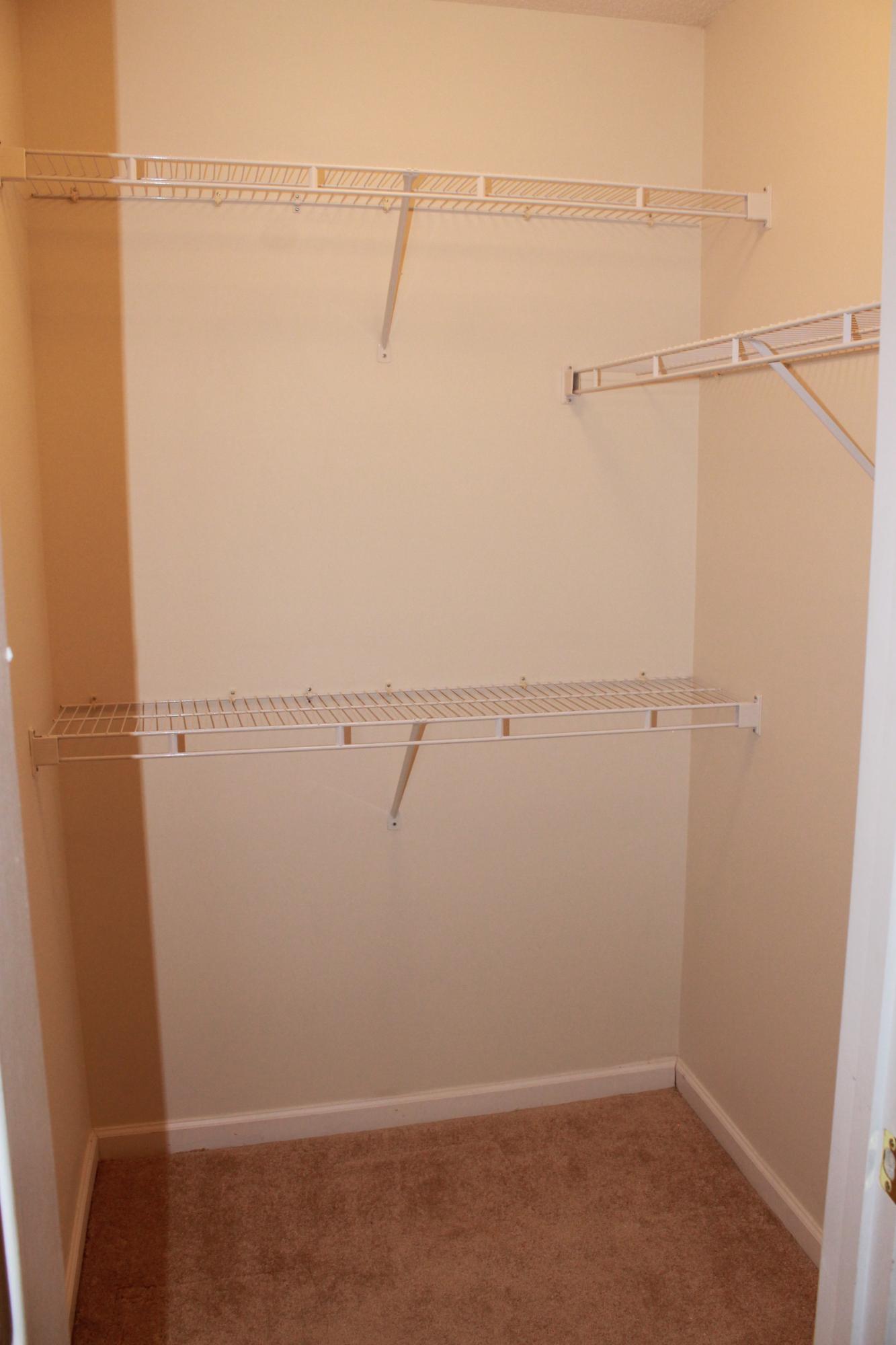 ROLLING PINES - Residential Lease