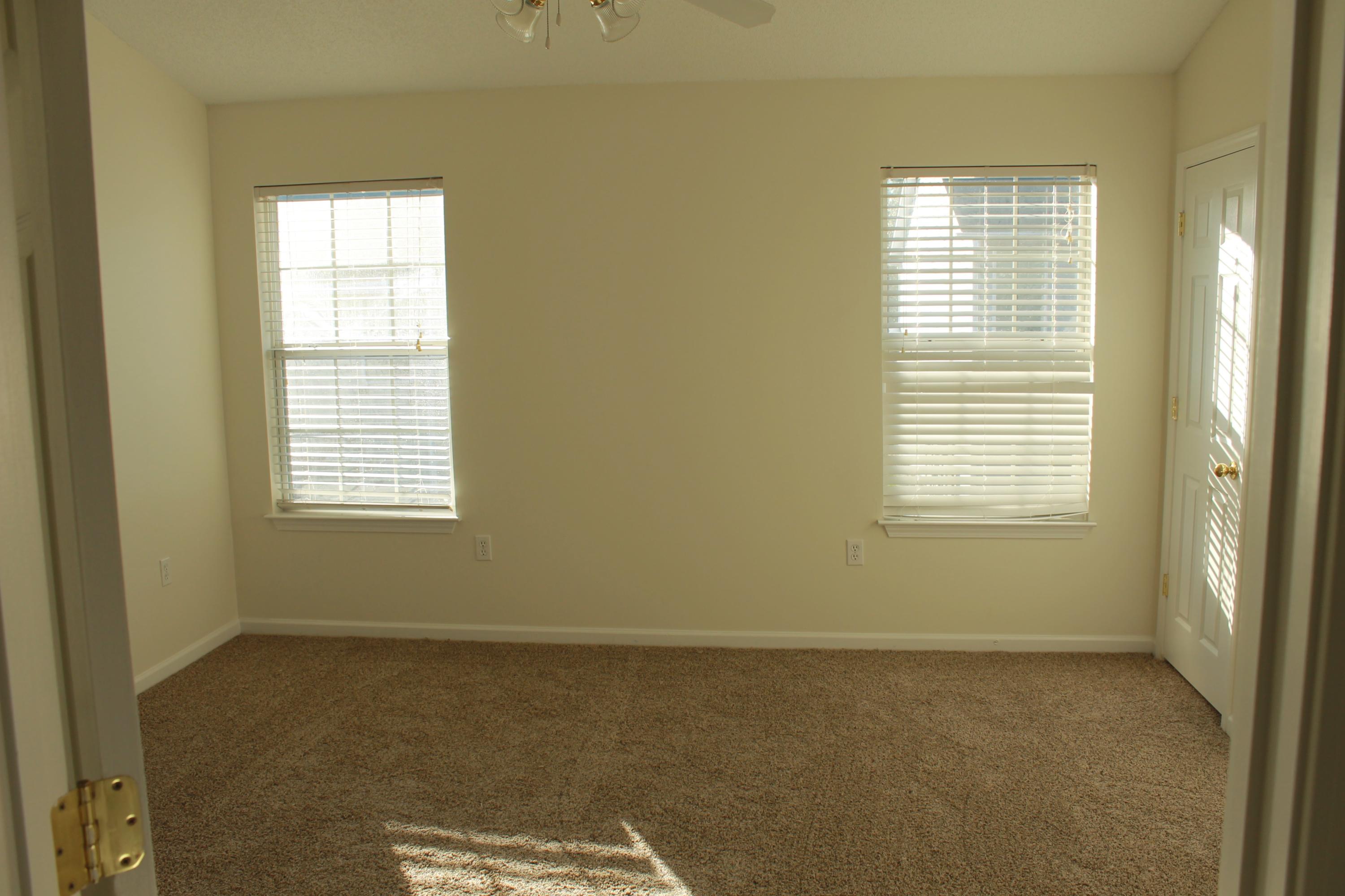 ROLLING PINES - Residential Lease