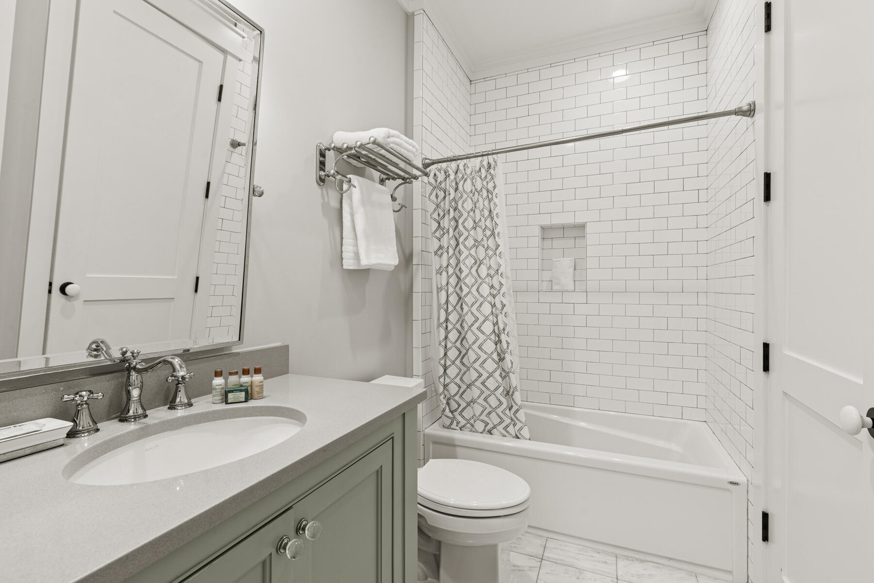 SEAGROVE 3RD ADDN - Residential