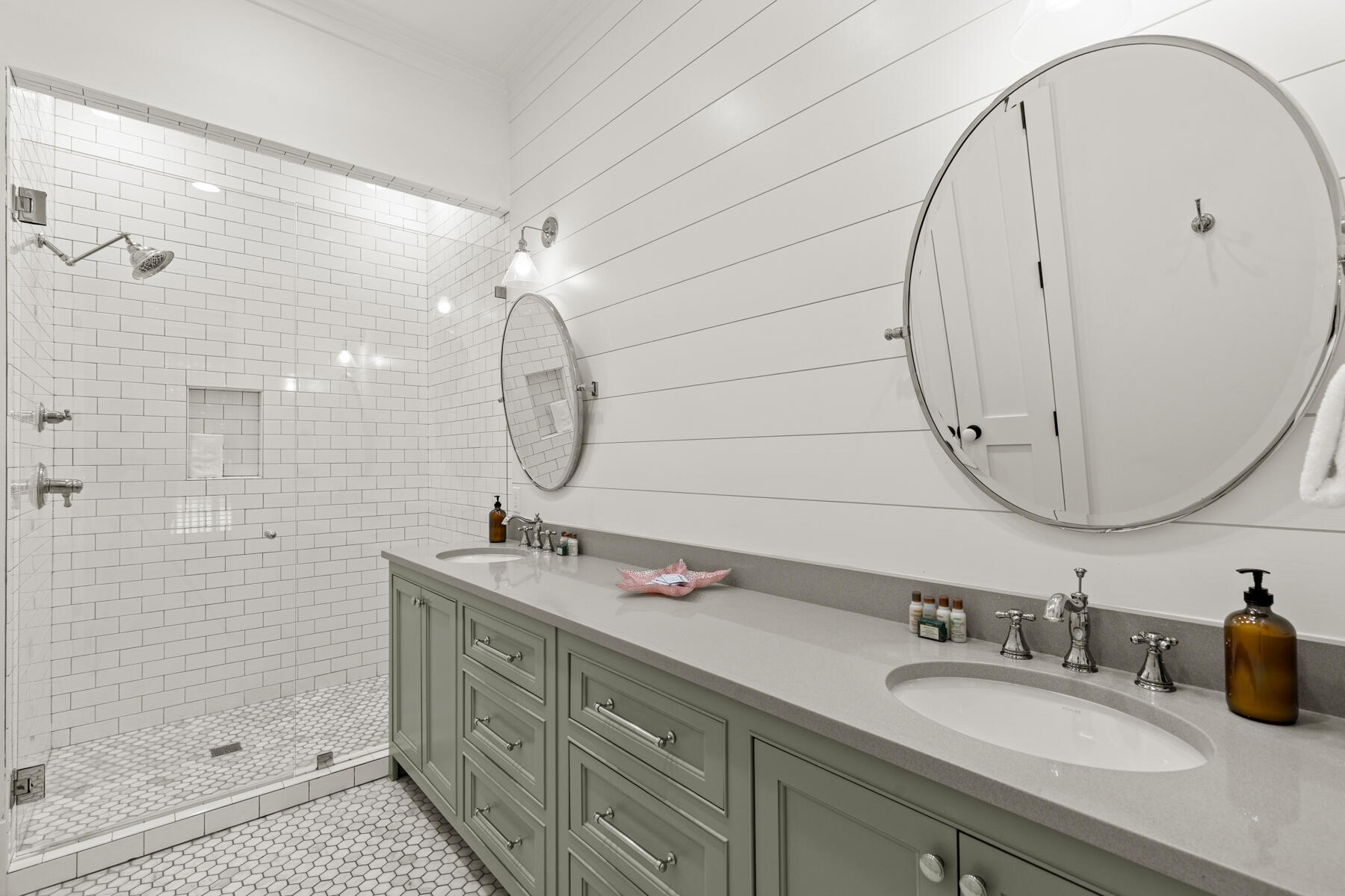 SEAGROVE 3RD ADDN - Residential