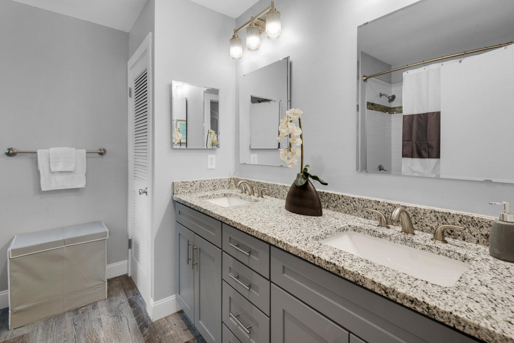 ST ANDREWS VILLAGE NORTH - Residential