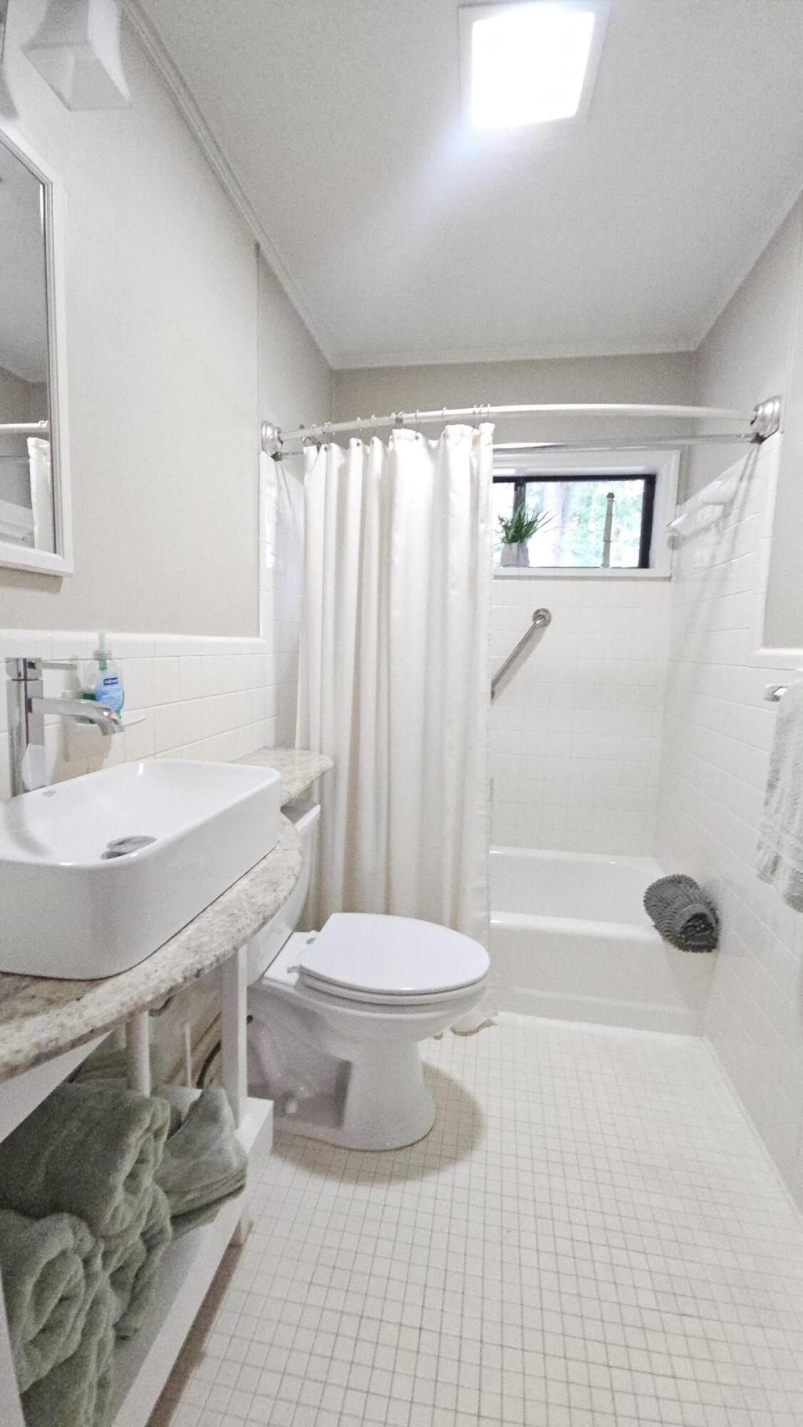 CRIGLER POINT - Residential Lease