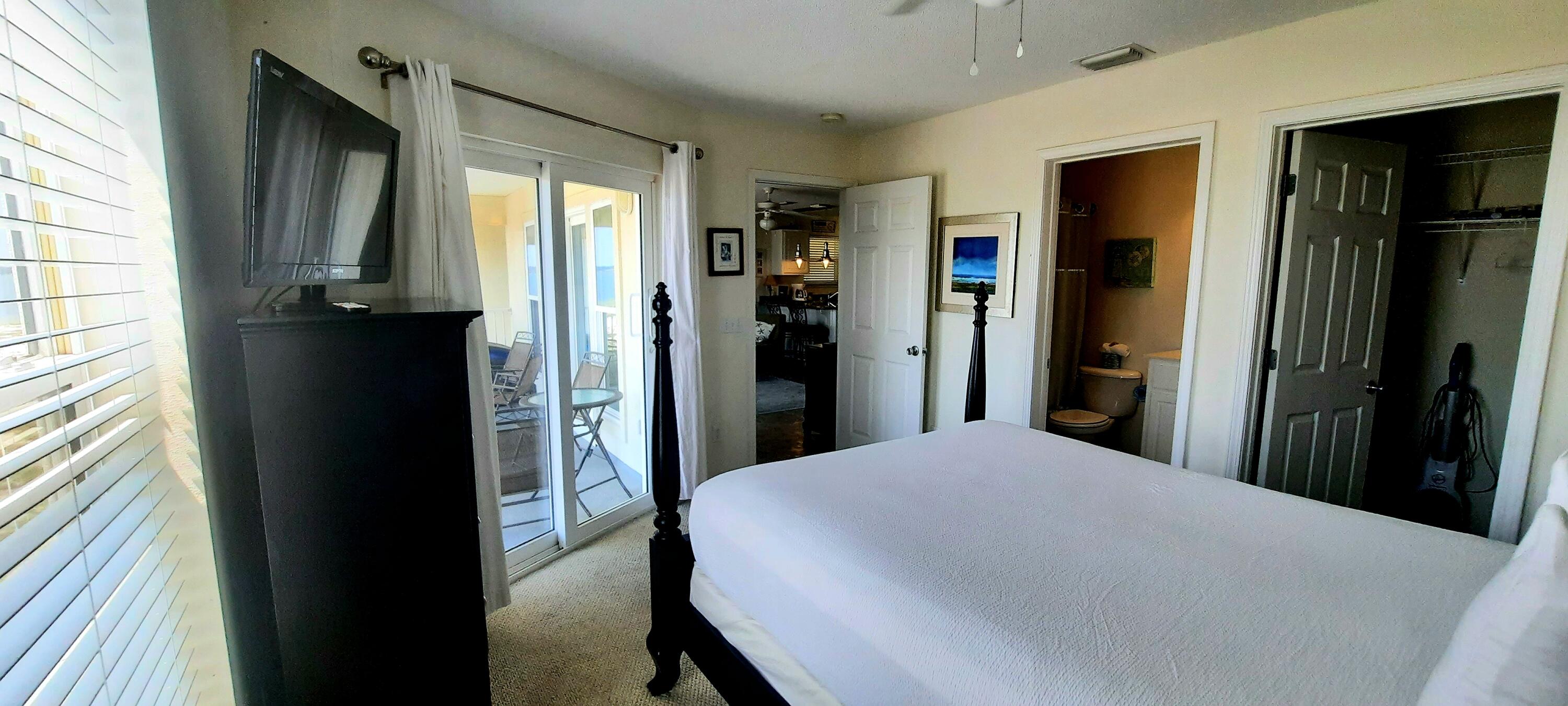 GULF ISLAND CONDOS - Residential