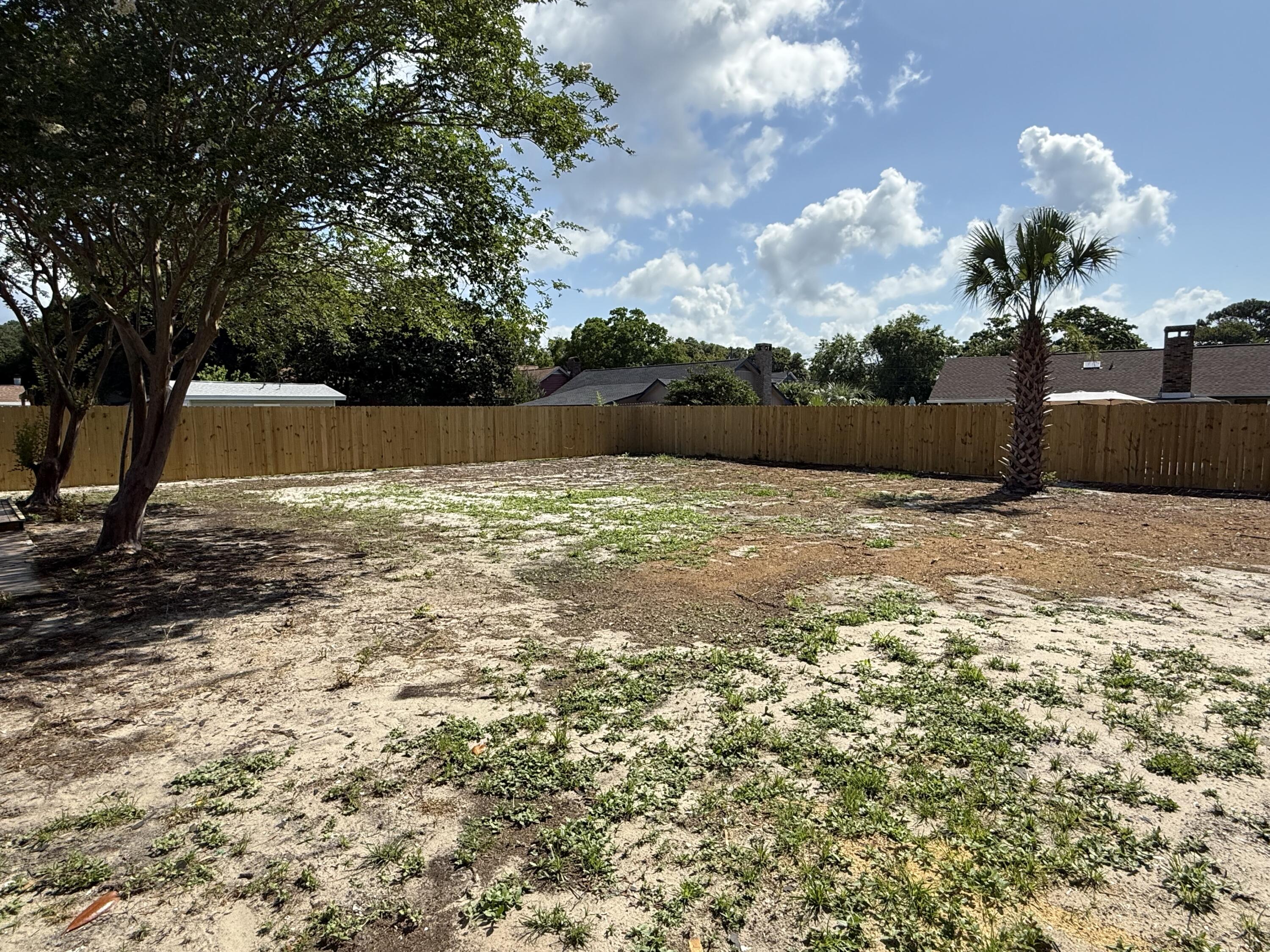 MARY ESTHER HEIGHTS - Residential