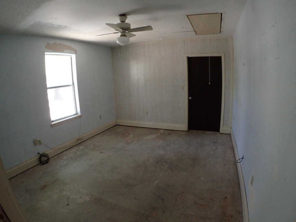 Kennedy Lakes - Residential