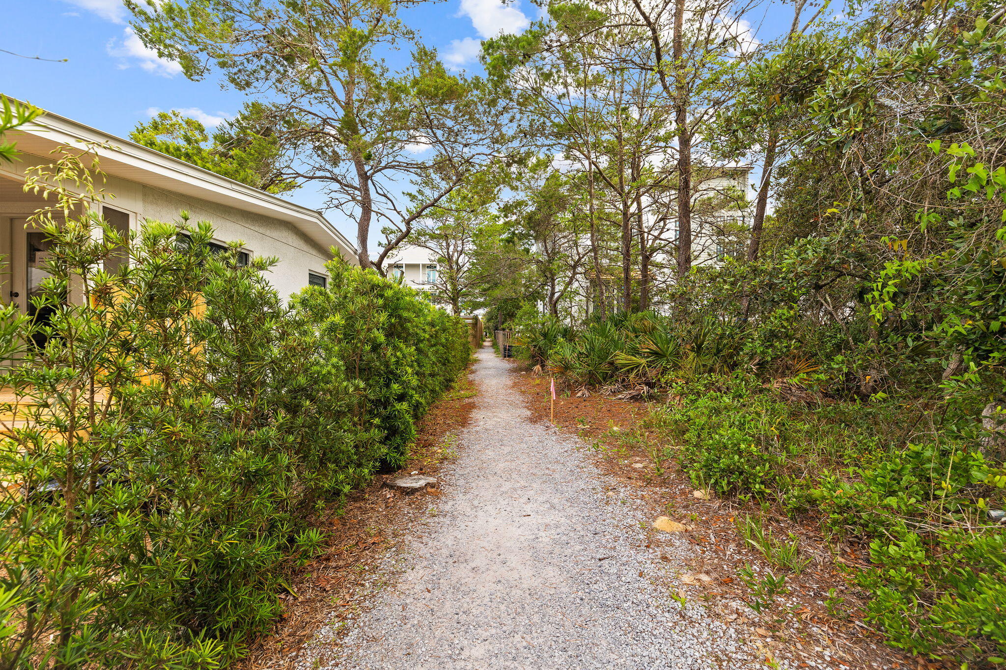 SEAVIEW VILLAS - Residential