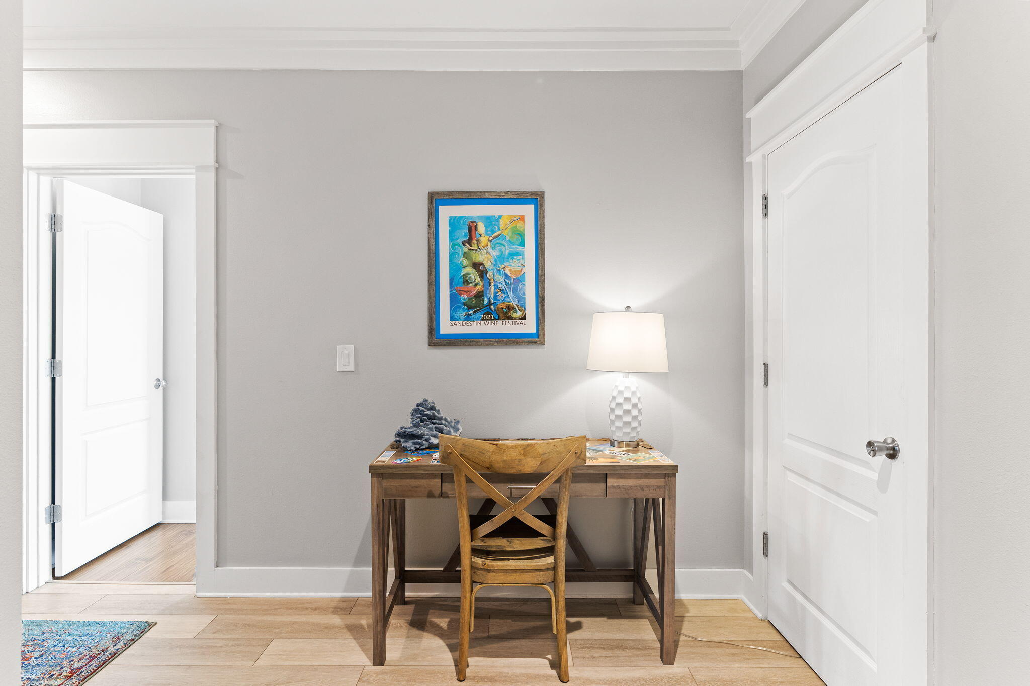 SEAVIEW VILLAS - Residential