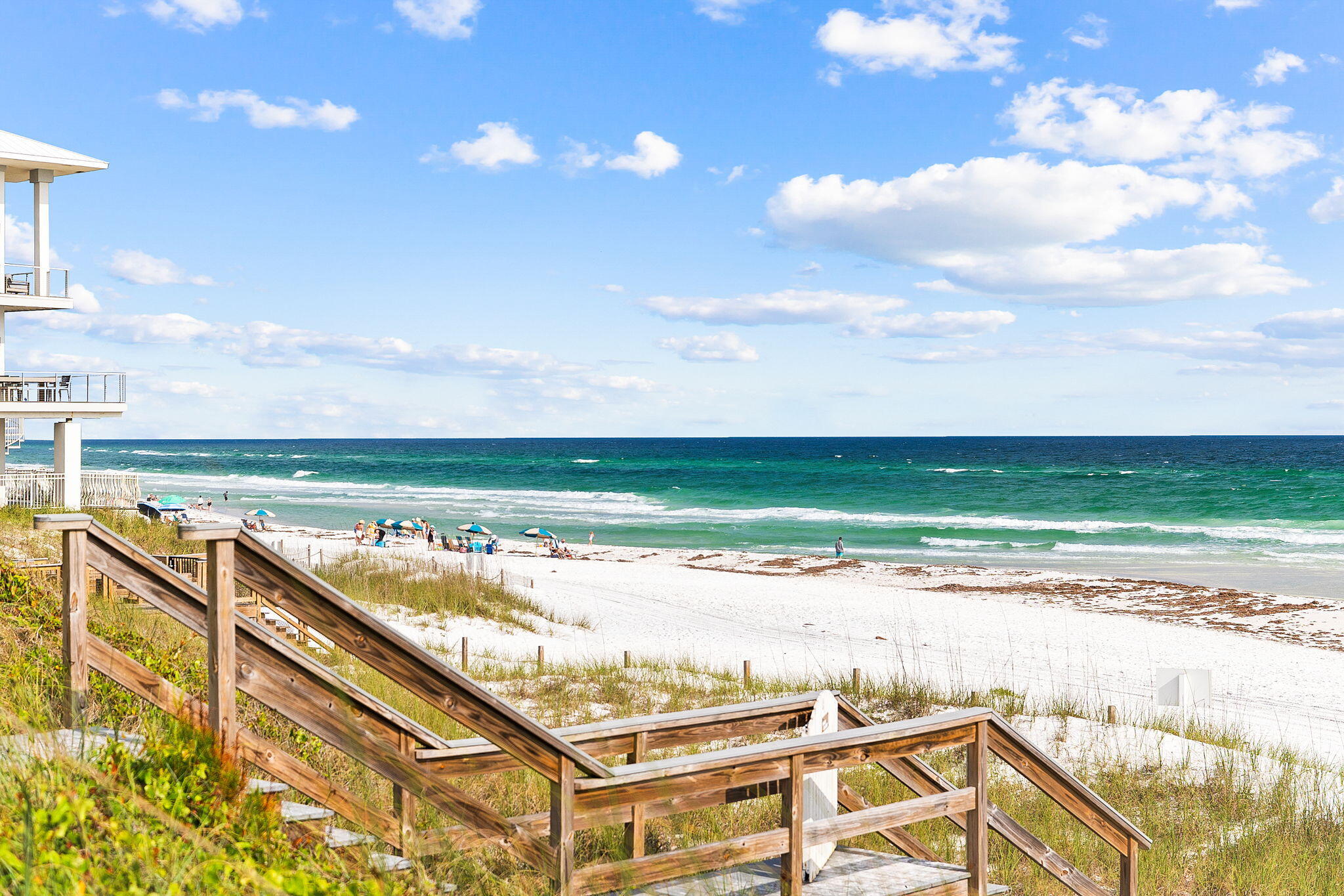 SEAVIEW VILLAS - Residential