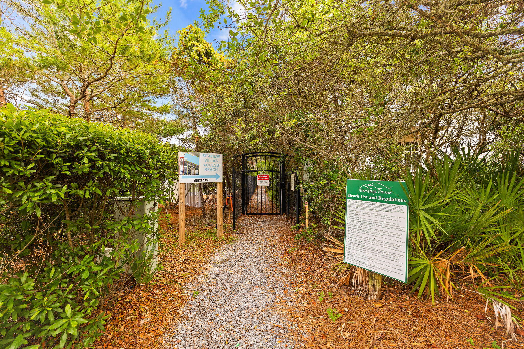 SEAVIEW VILLAS - Residential